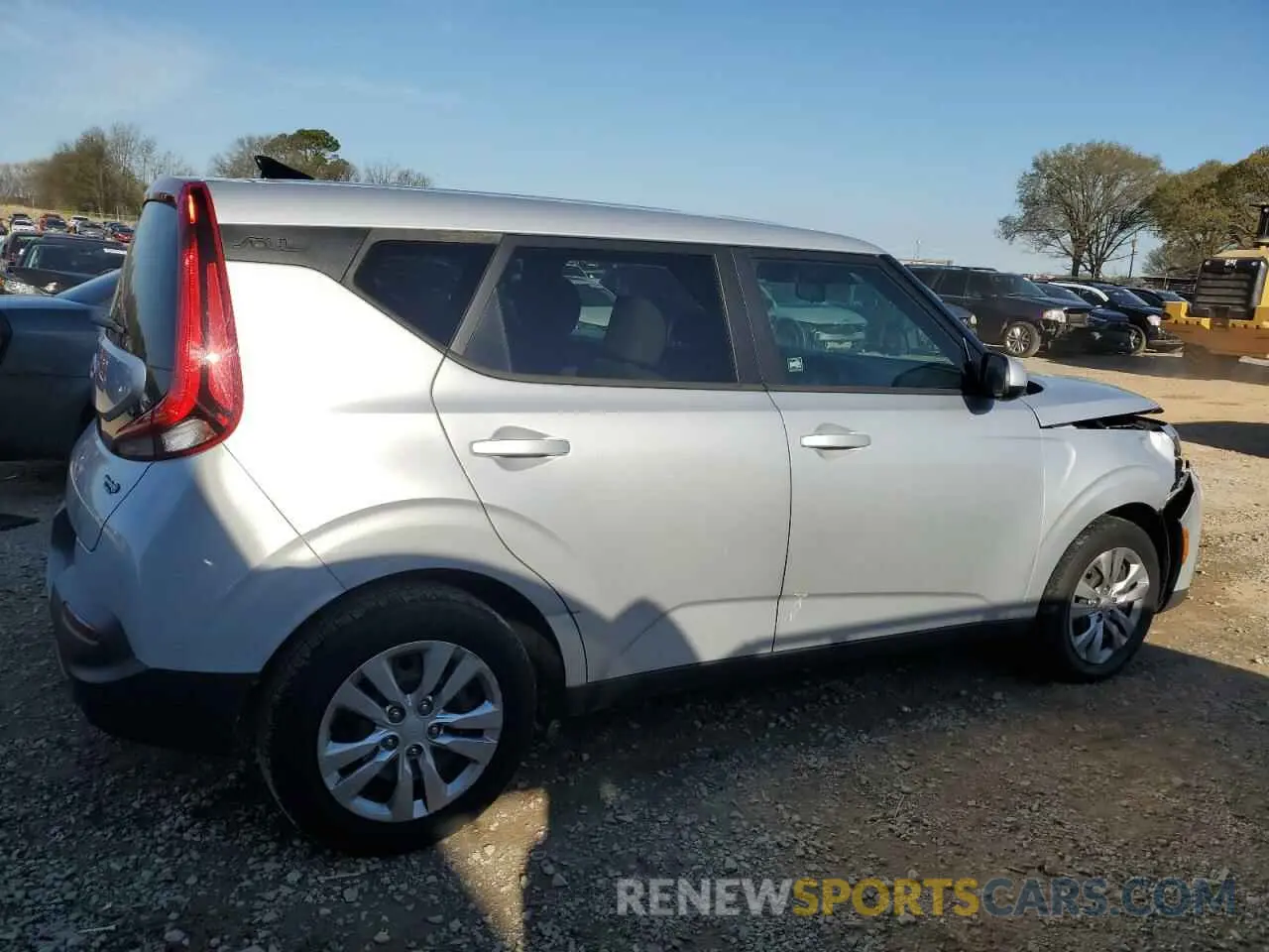 3 fotografías del automóvil dañado KNDJ23AU9L7036525 KIA SOUL 2020