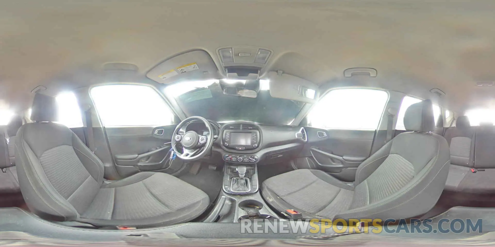 13 fotografías del automóvil dañado KNDJ23AU9L7062137 KIA SOUL 2020