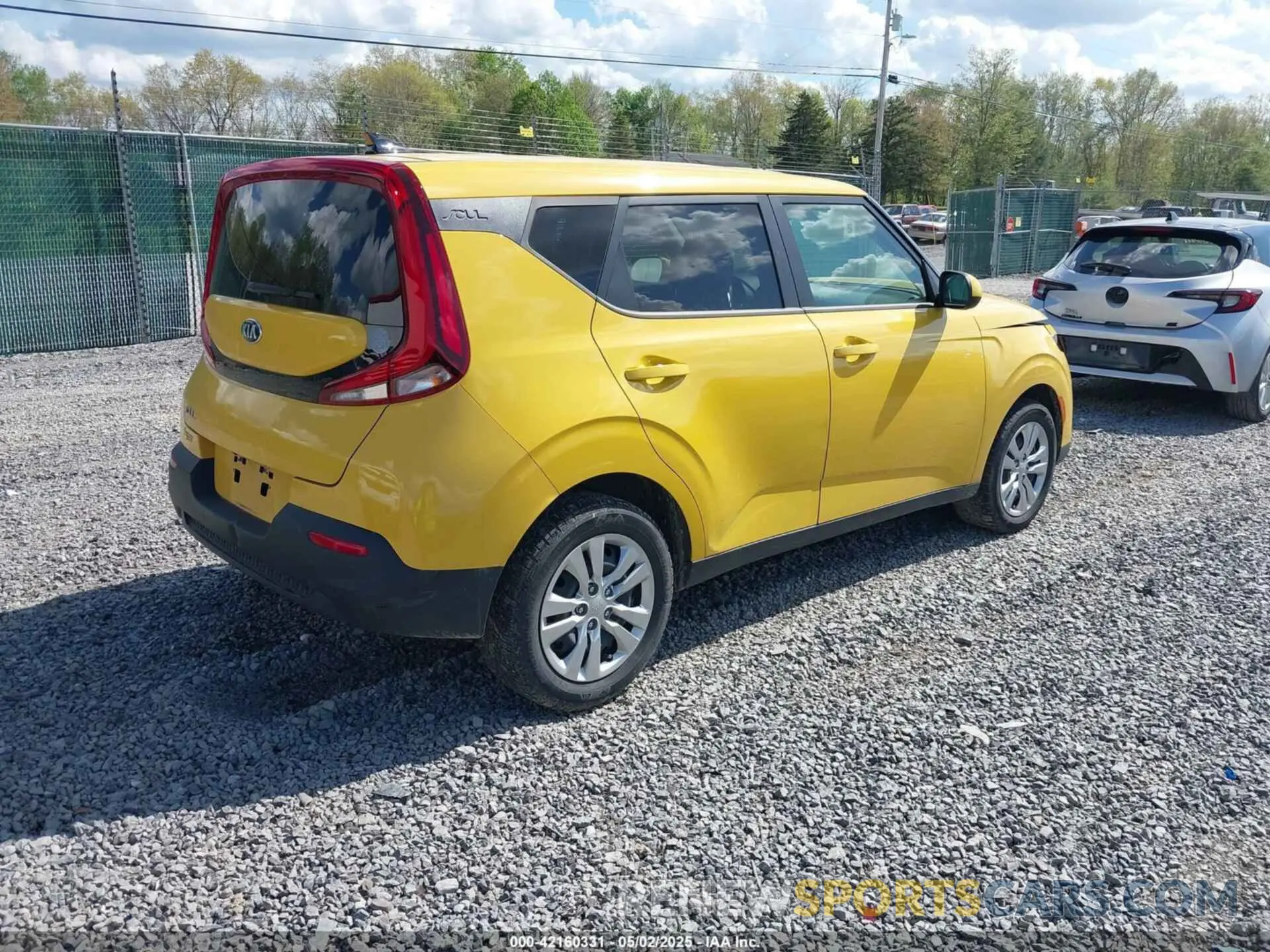4 fotografías del automóvil dañado KNDJ23AU9L7108842 KIA SOUL 2020