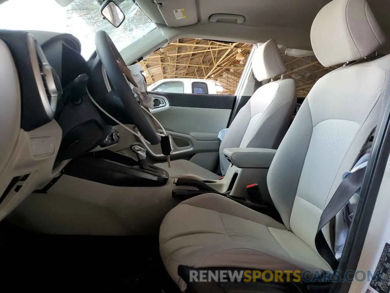 7 fotografías del automóvil dañado KNDJ23AU9L7712603 KIA SOUL 2020