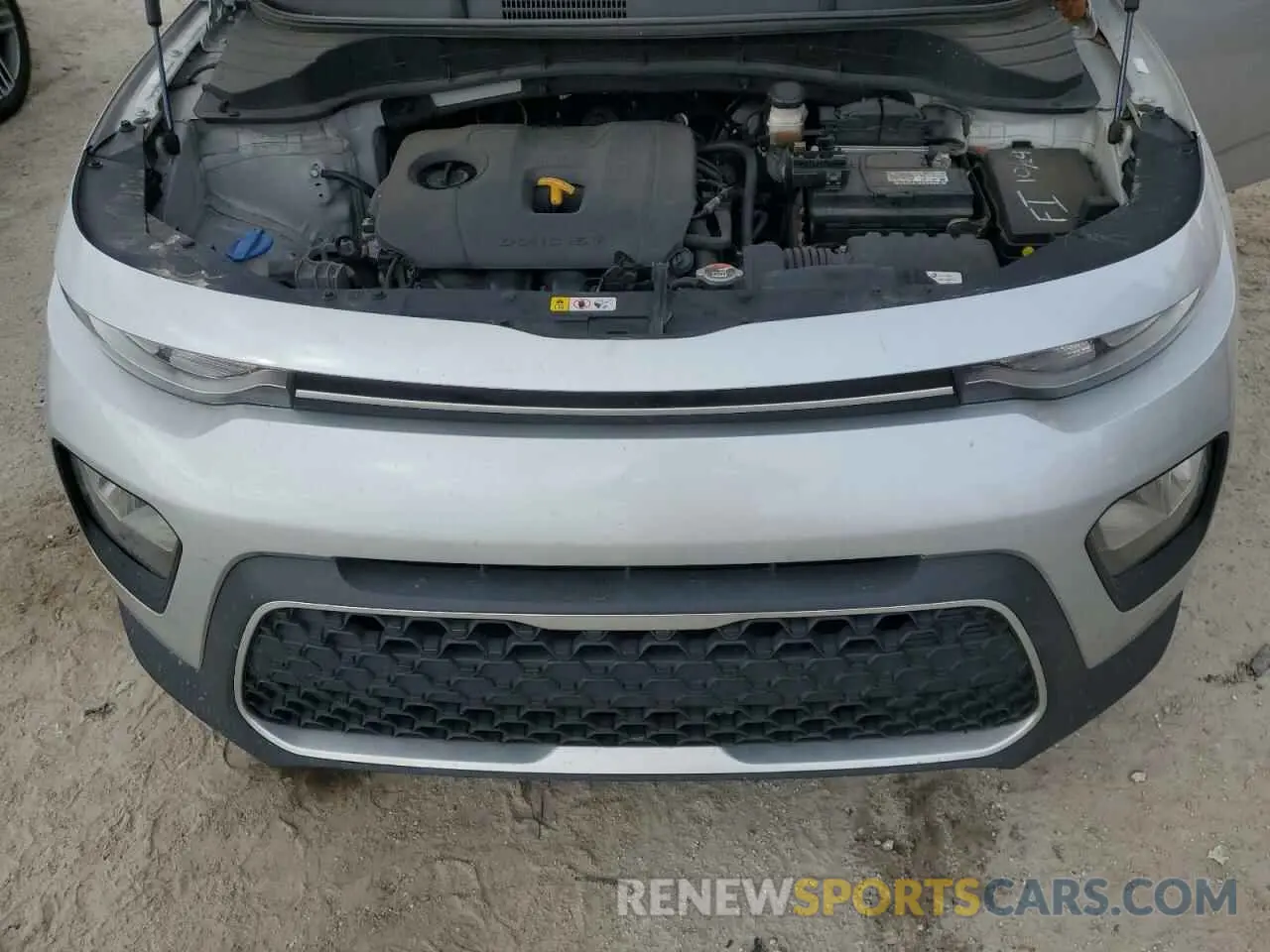 12 fotografías del automóvil dañado KNDJ23AUXL7010578 KIA SOUL 2020
