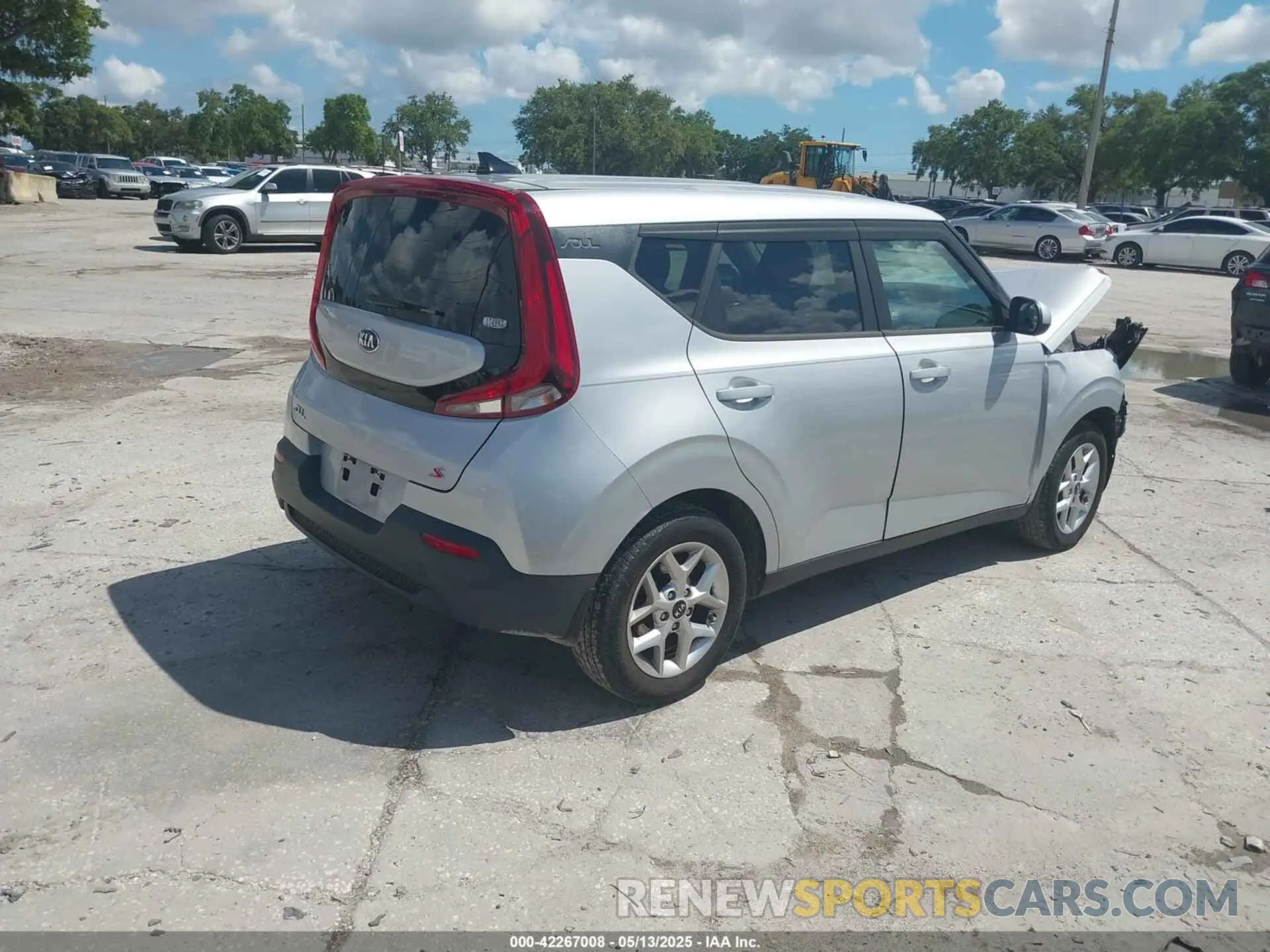 4 fotografías del automóvil dañado KNDJ23AUXL7031480 KIA SOUL 2020