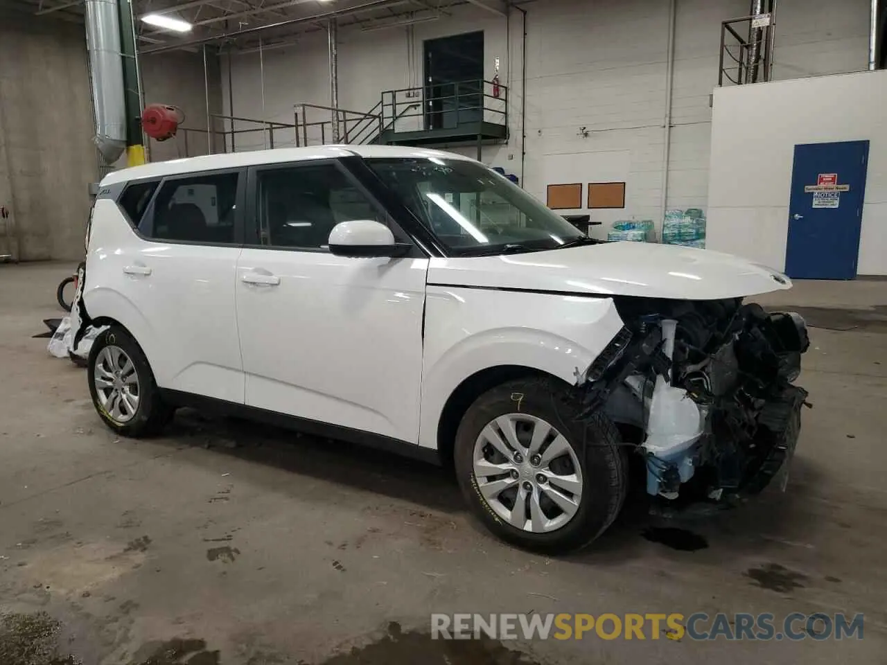 4 fotografías del automóvil dañado KNDJ23AUXL7067024 KIA SOUL 2020