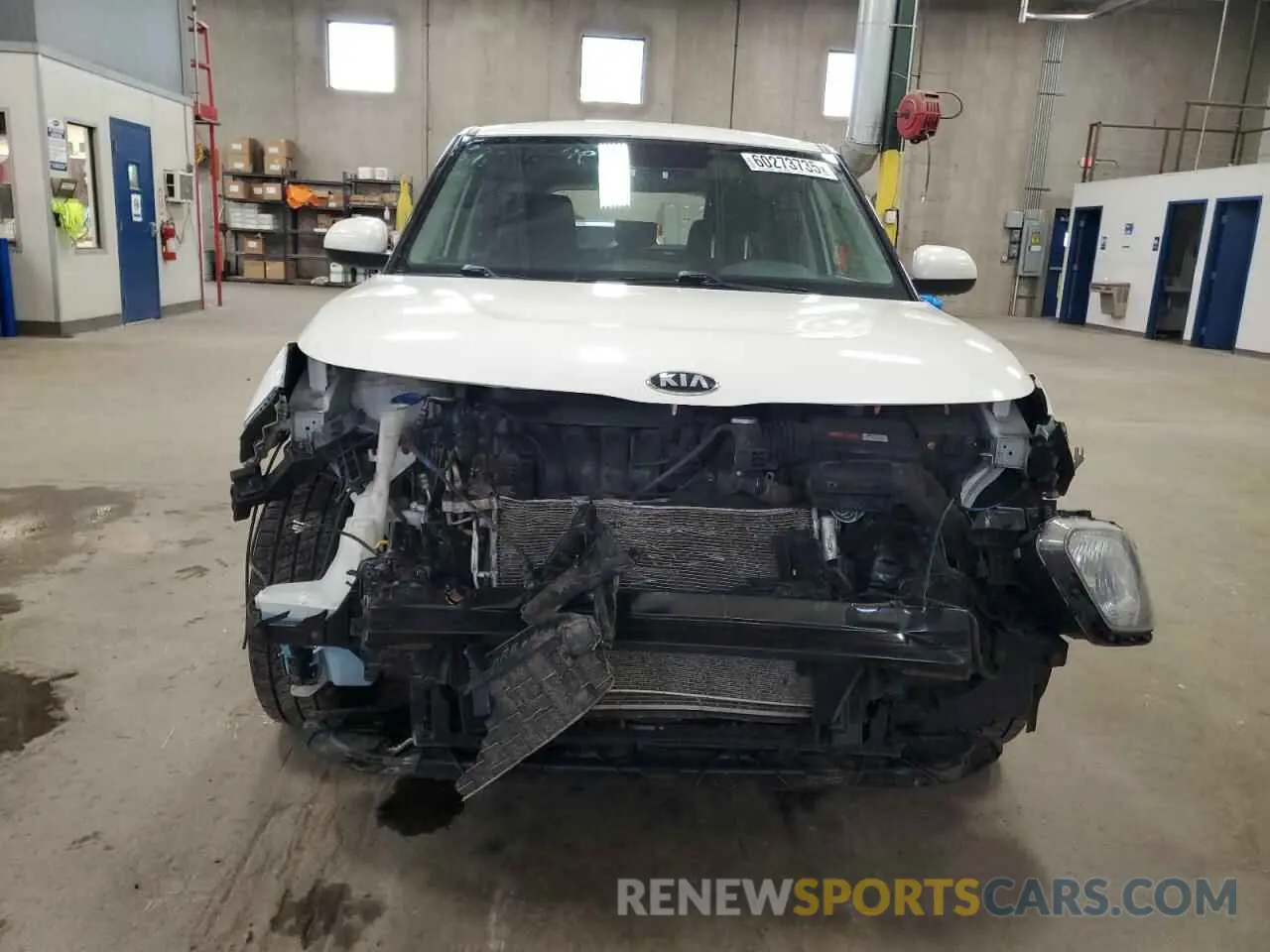 5 fotografías del automóvil dañado KNDJ23AUXL7067024 KIA SOUL 2020