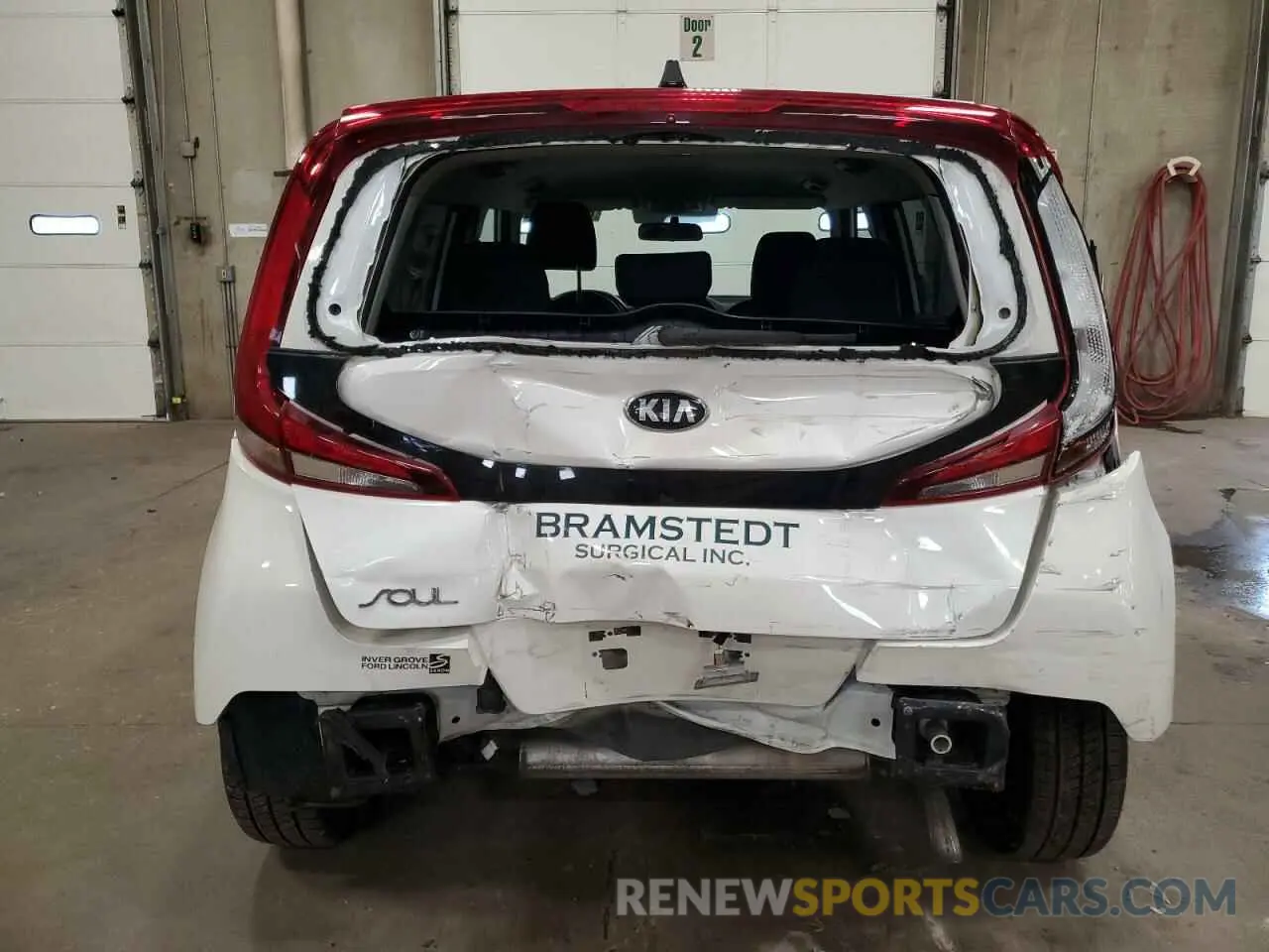 6 fotografías del automóvil dañado KNDJ23AUXL7067024 KIA SOUL 2020