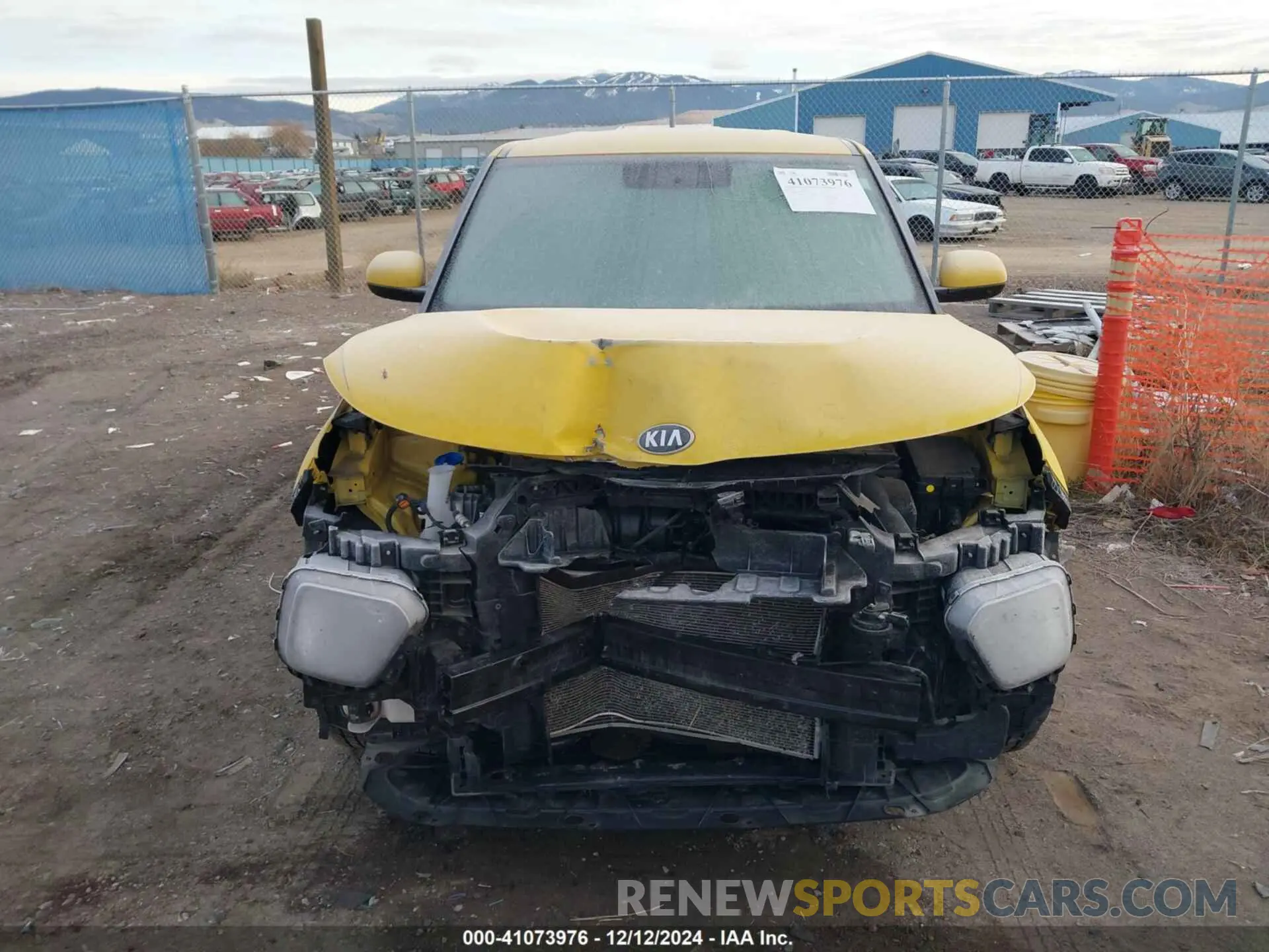13 fotografías del automóvil dañado KNDJ23AUXL7076743 KIA SOUL 2020
