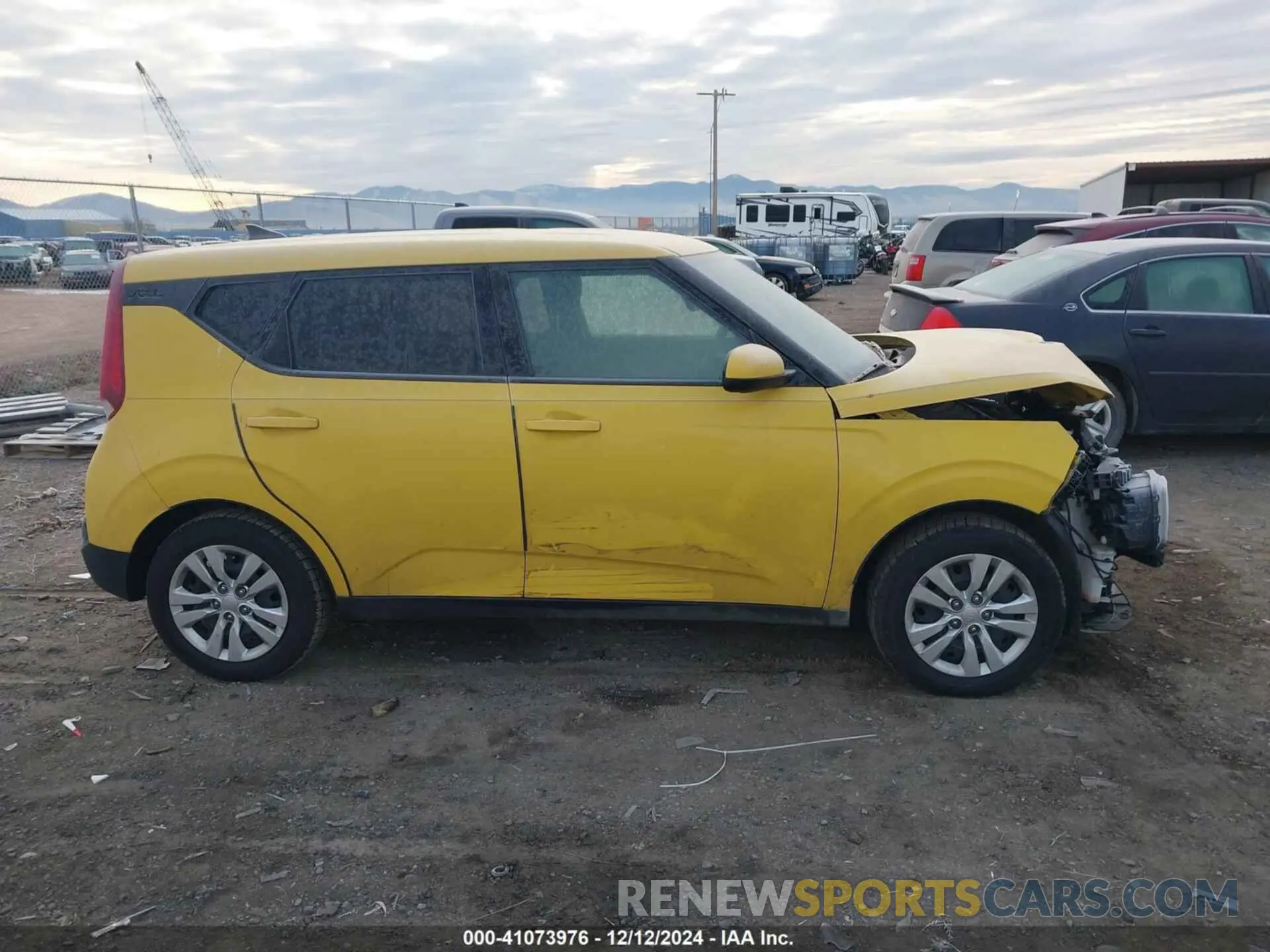 14 fotografías del automóvil dañado KNDJ23AUXL7076743 KIA SOUL 2020