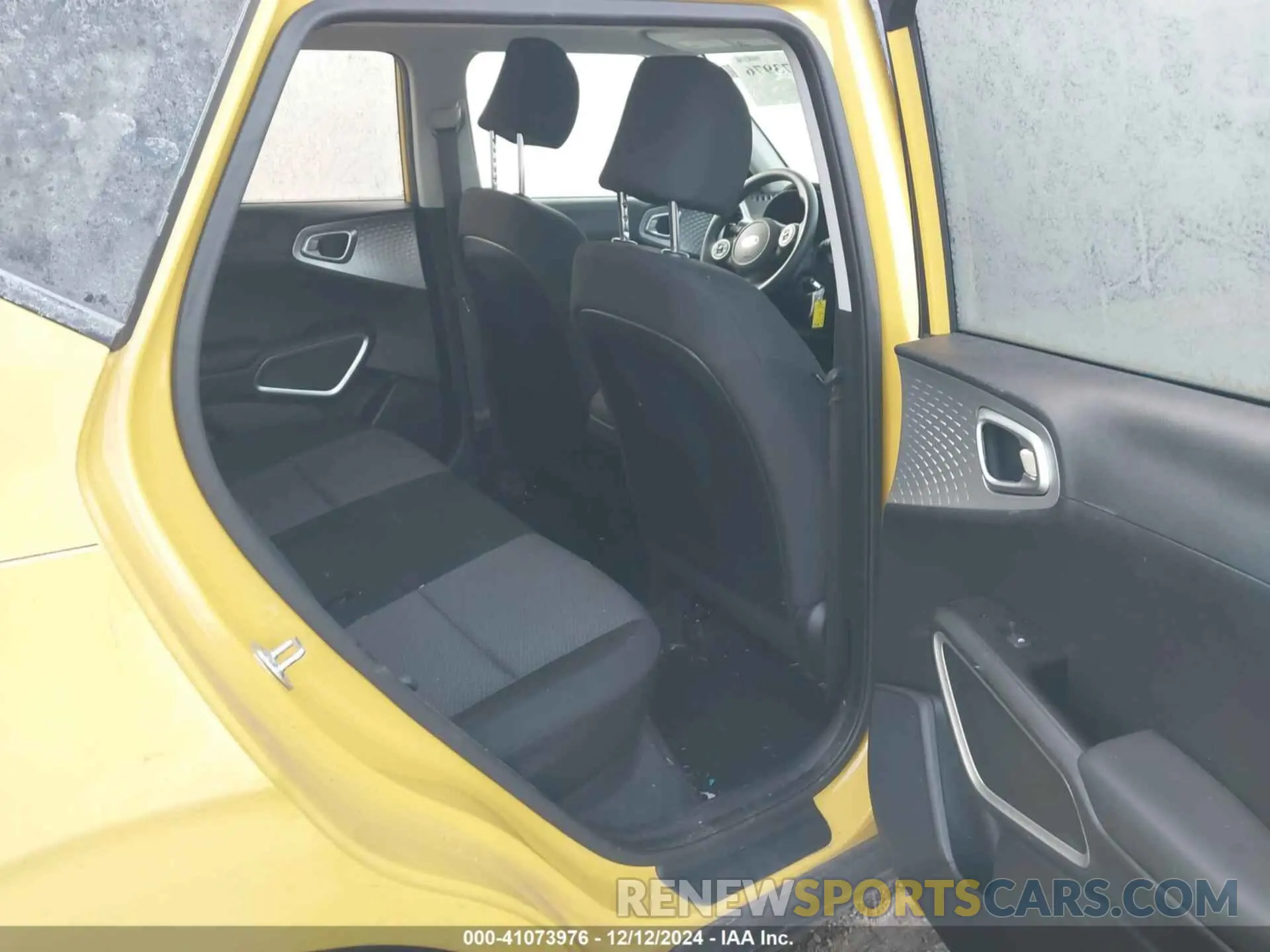 8 fotografías del automóvil dañado KNDJ23AUXL7076743 KIA SOUL 2020