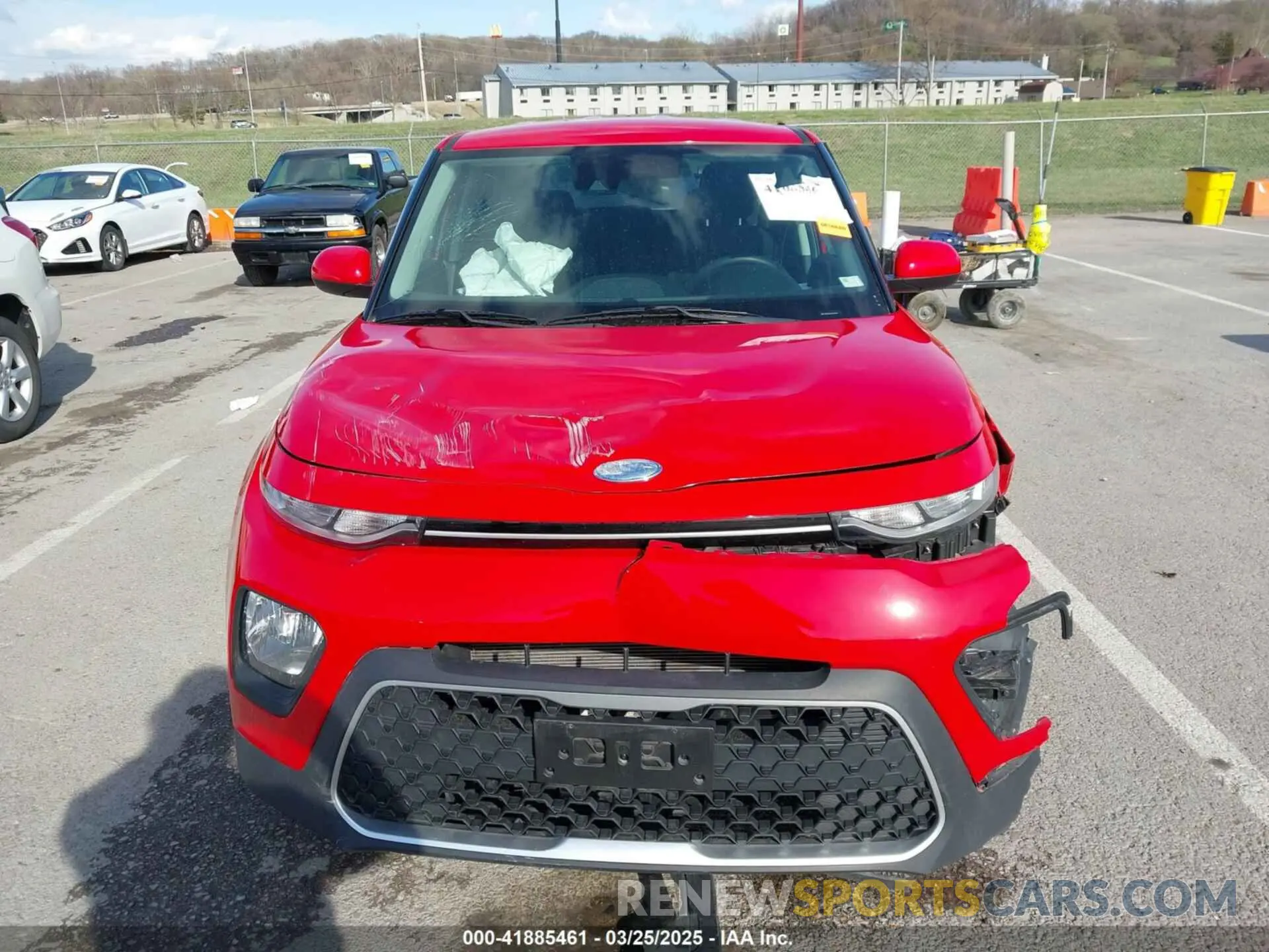12 fotografías del automóvil dañado KNDJ23AUXL7085510 KIA SOUL 2020