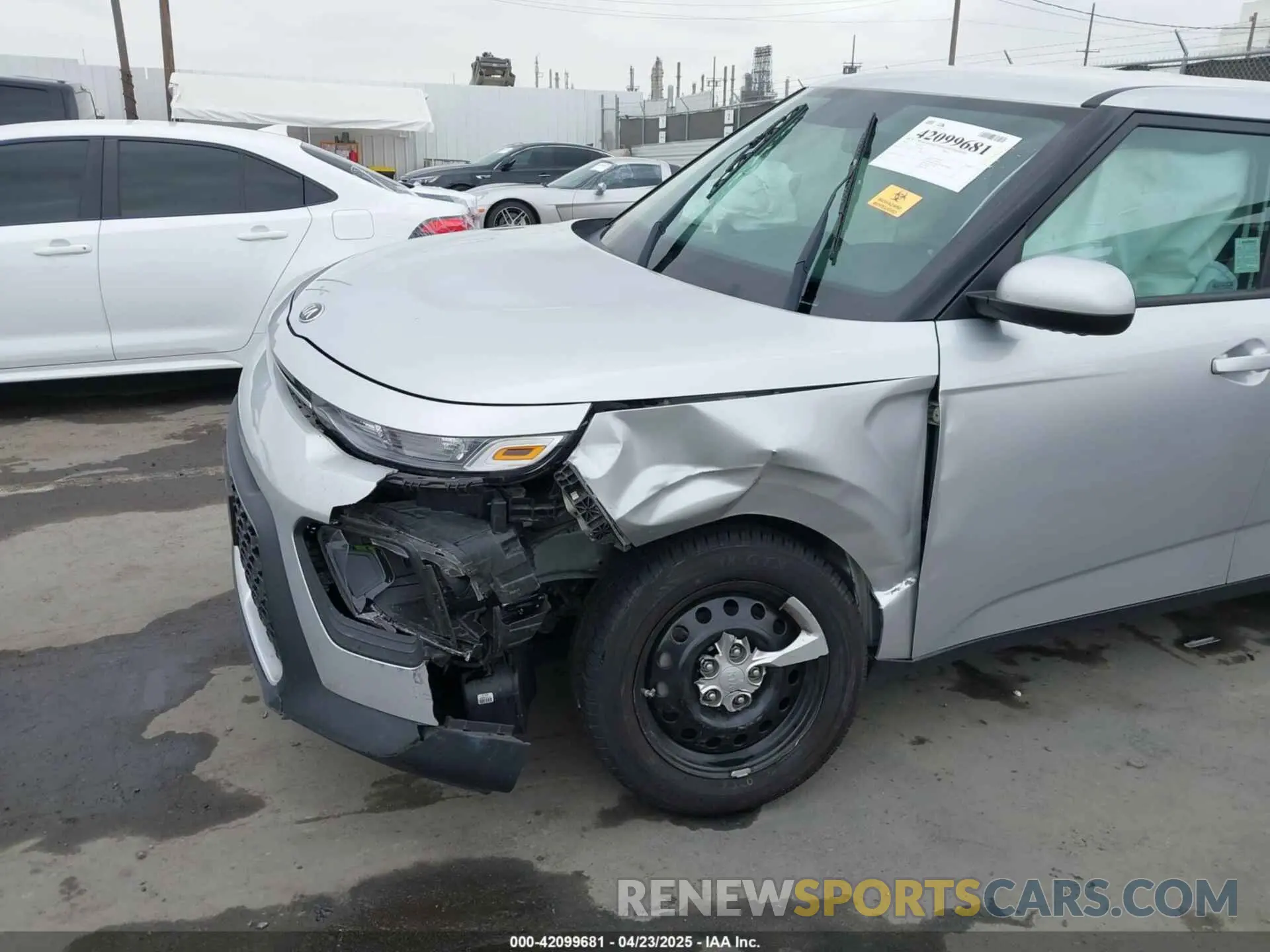 6 fotografías del automóvil dañado KNDJ23AUXL7734187 KIA SOUL 2020