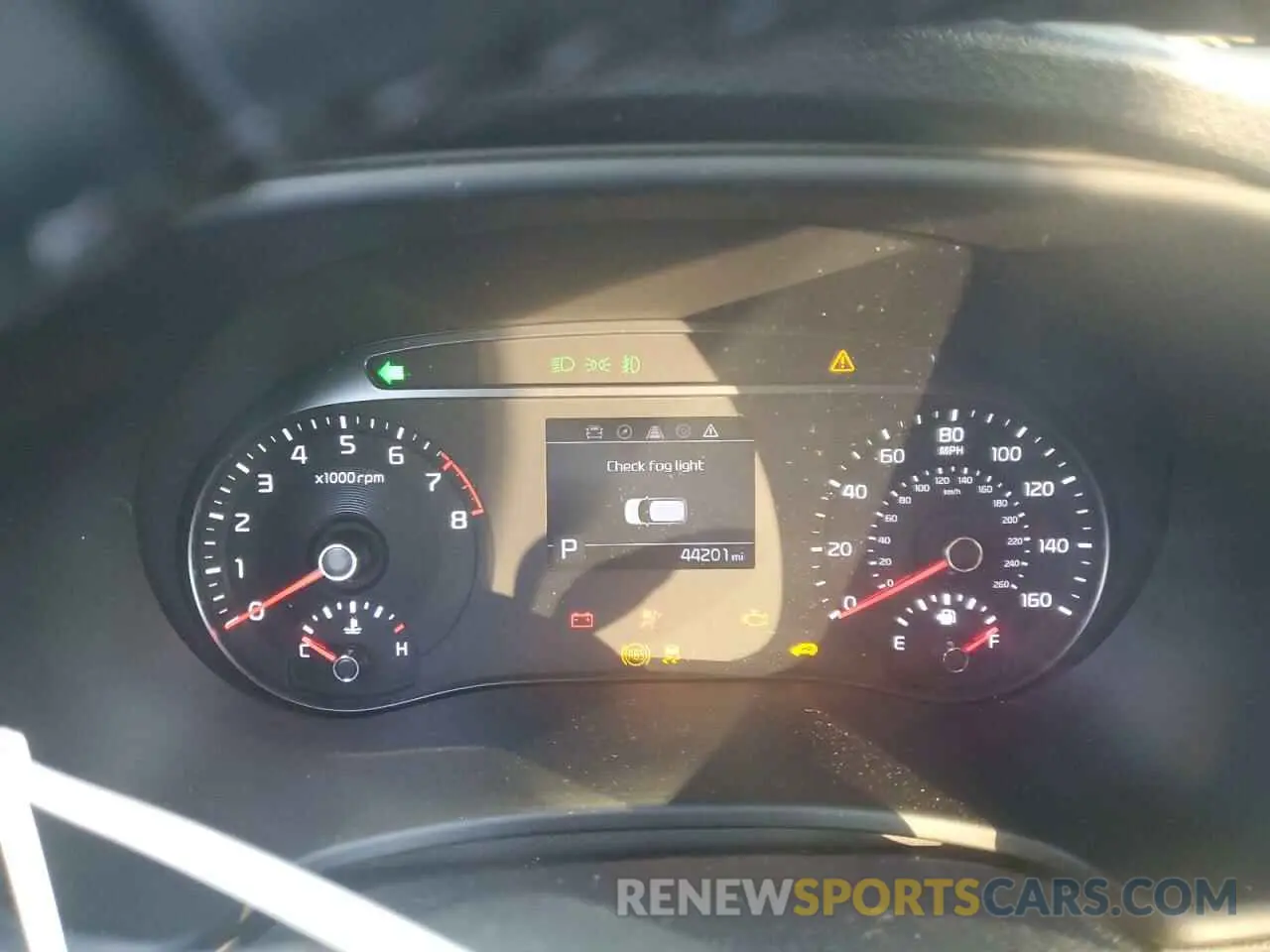 9 fotografías del automóvil dañado KNDJ33AU4L7702607 KIA SOUL 2020