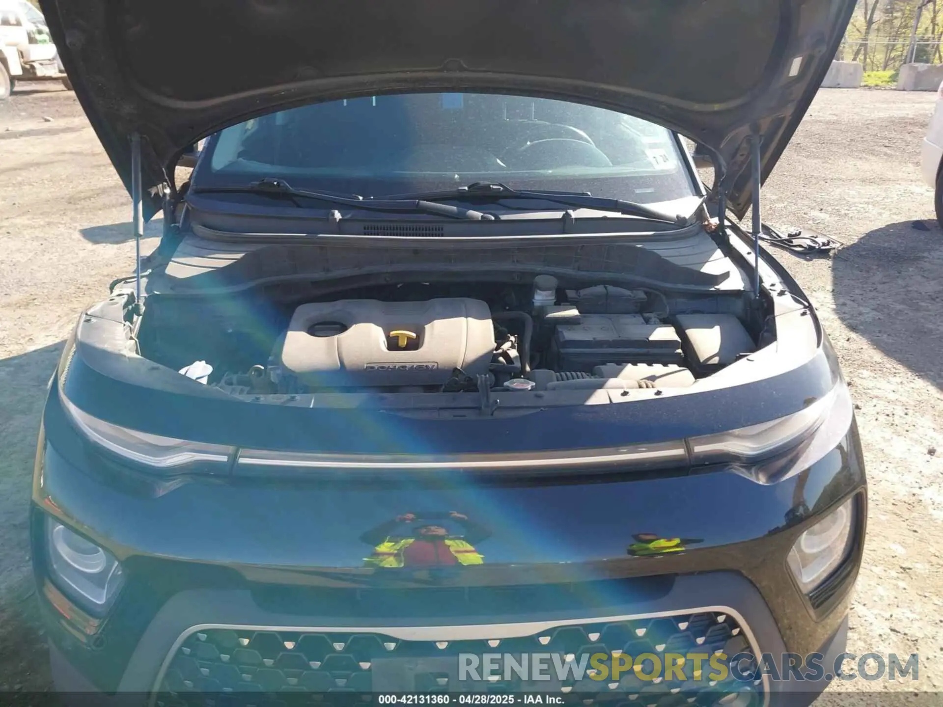 10 fotografías del automóvil dañado KNDJ33AU5L7037460 KIA SOUL 2020