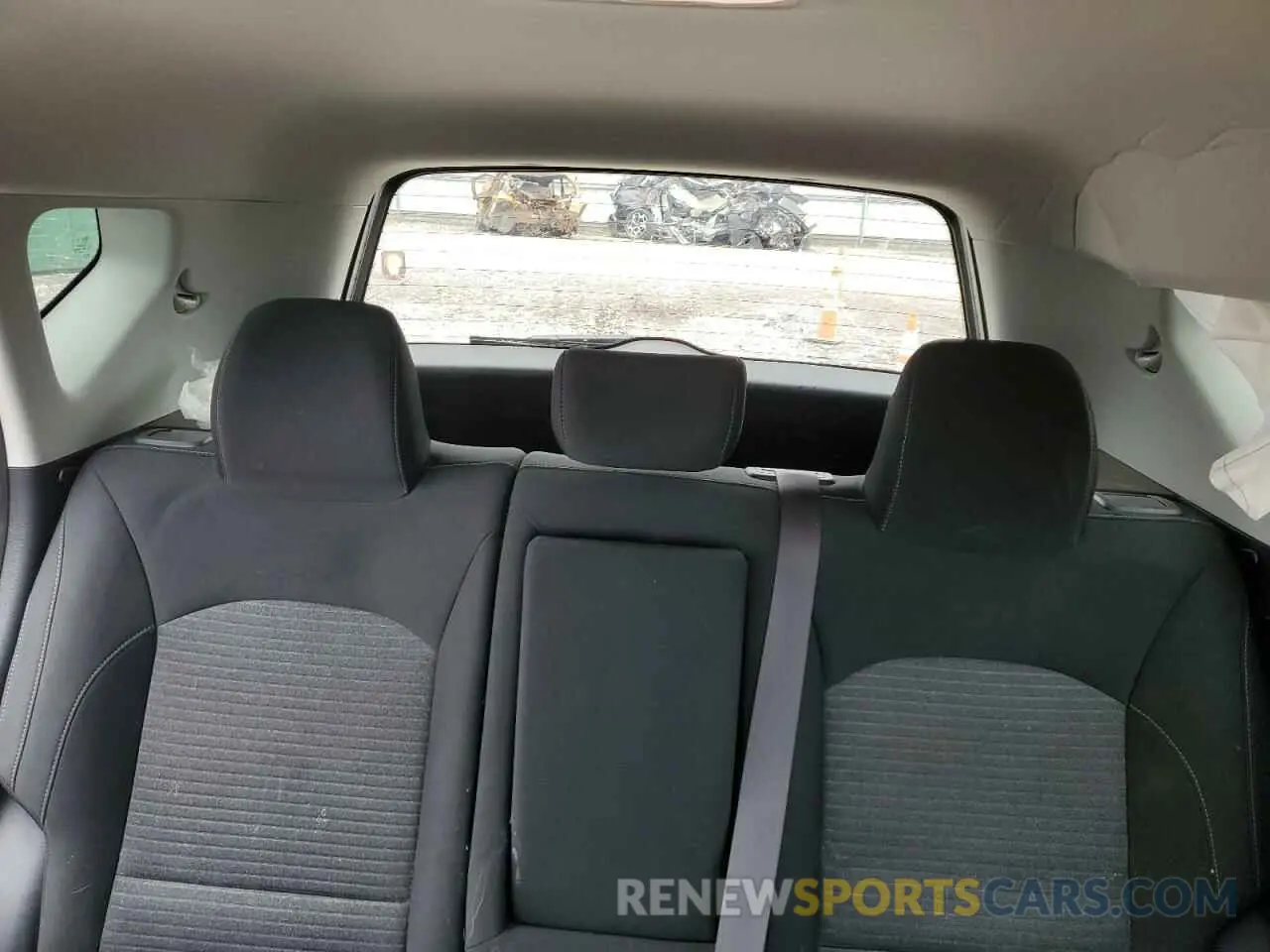 10 fotografías del automóvil dañado KNDJ33AU6L7729761 KIA SOUL 2020