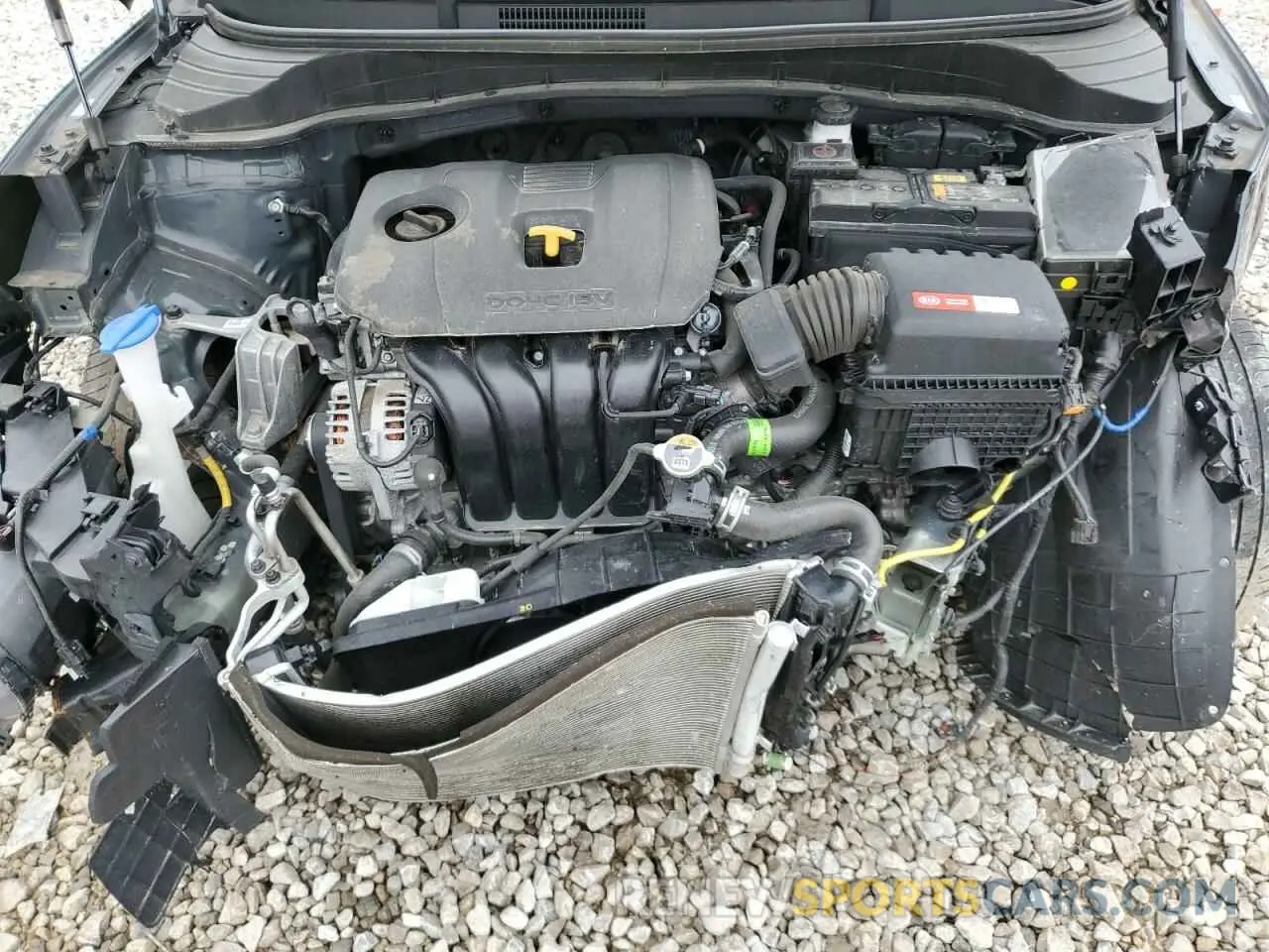 12 fotografías del automóvil dañado KNDJ33AU6L7729761 KIA SOUL 2020