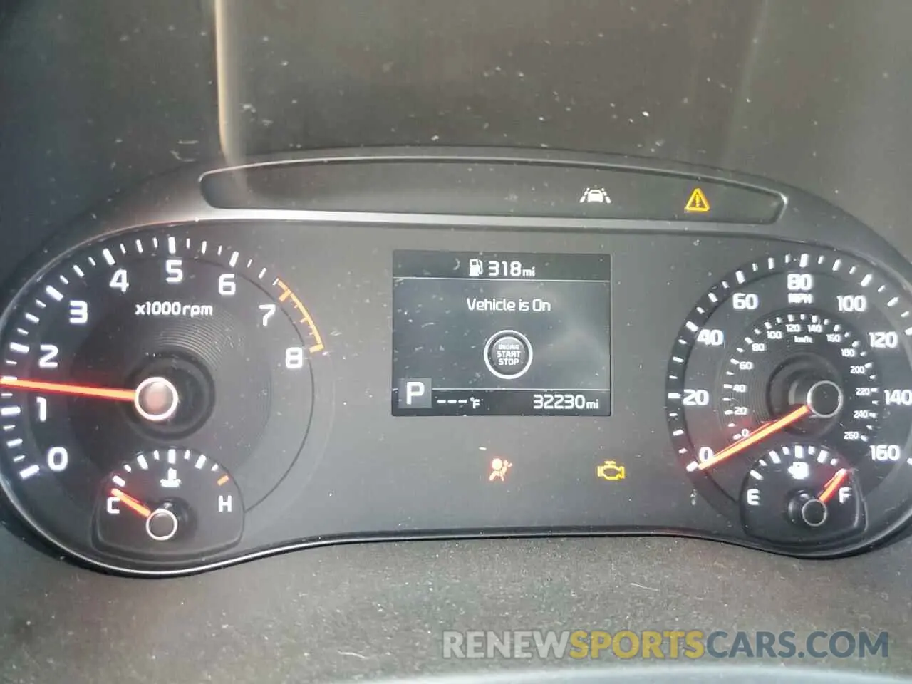 9 fotografías del automóvil dañado KNDJ33AU6L7729761 KIA SOUL 2020