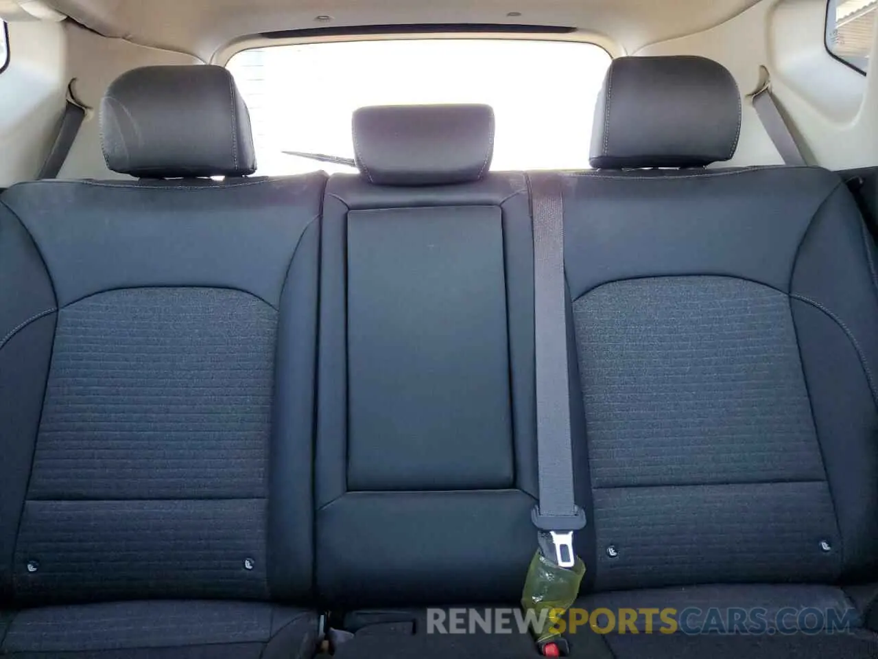 10 fotografías del automóvil dañado KNDJ33AU7L7709387 KIA SOUL 2020