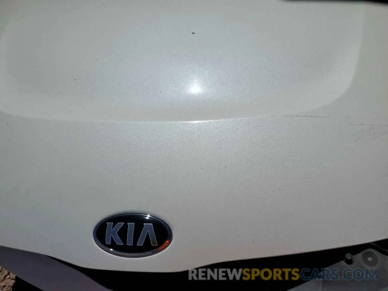 13 fotografías del automóvil dañado KNDJ33AU7L7709387 KIA SOUL 2020