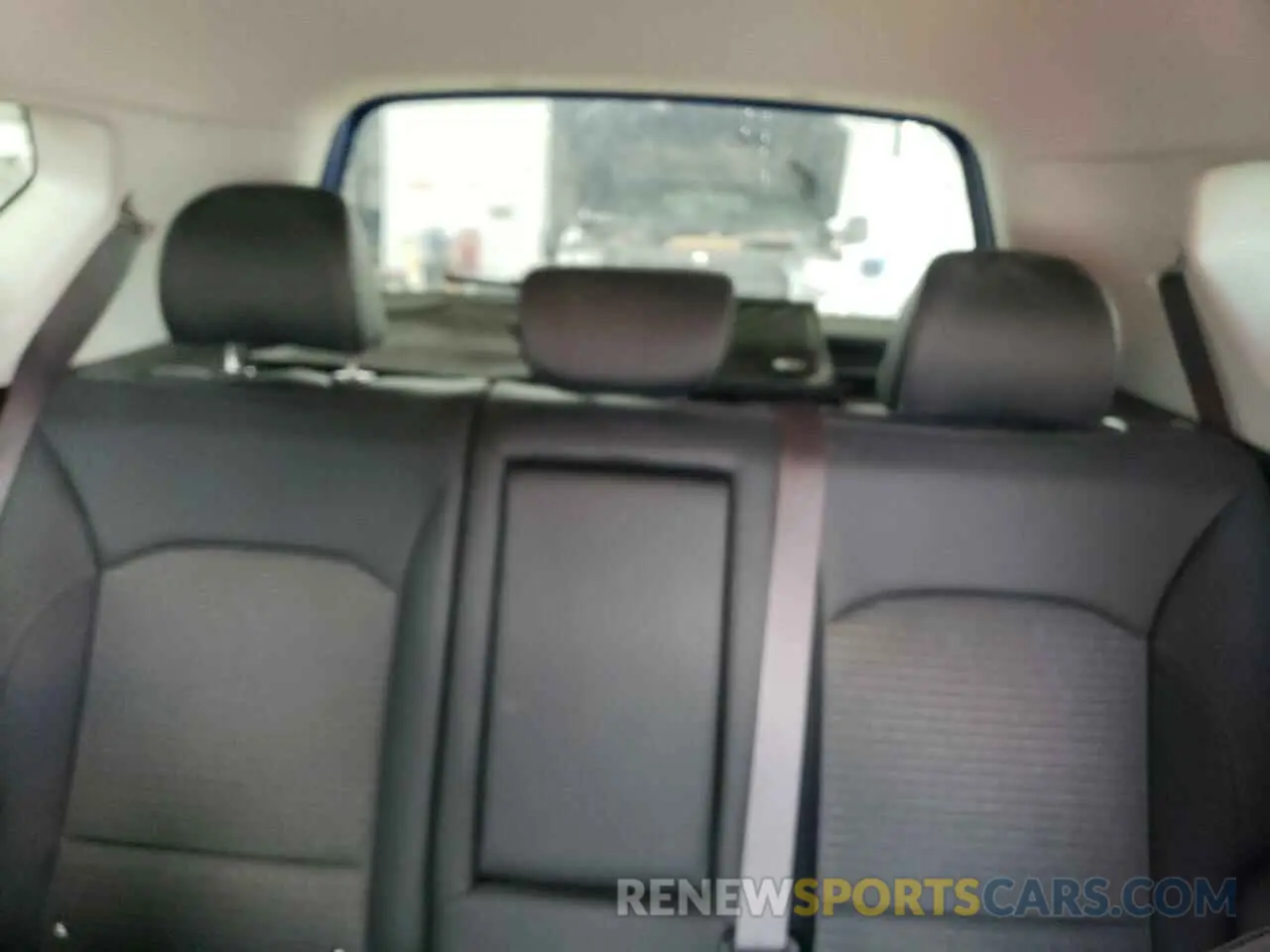 10 fotografías del automóvil dañado KNDJ33AU8L7108280 KIA SOUL 2020