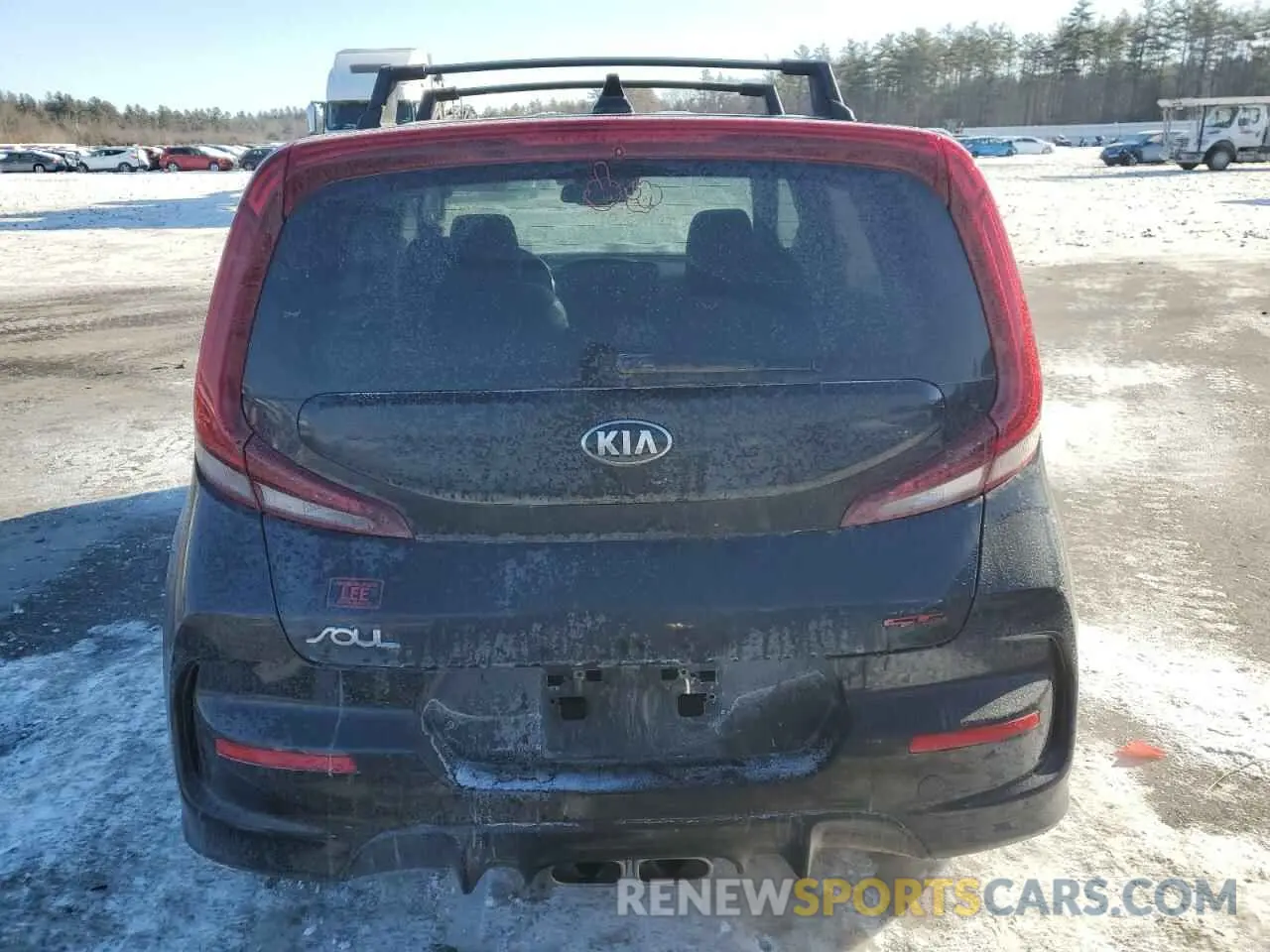 6 fotografías del automóvil dañado KNDJ53AFXL7049633 KIA SOUL 2020