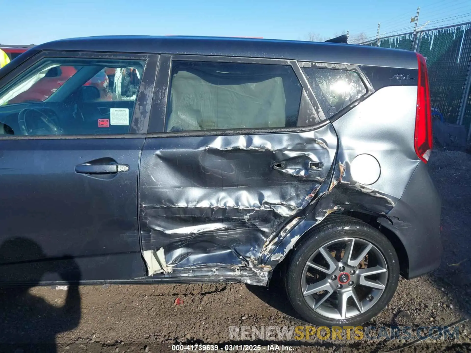 6 fotografías del automóvil dañado KNDJ63AU0L7054402 KIA SOUL 2020
