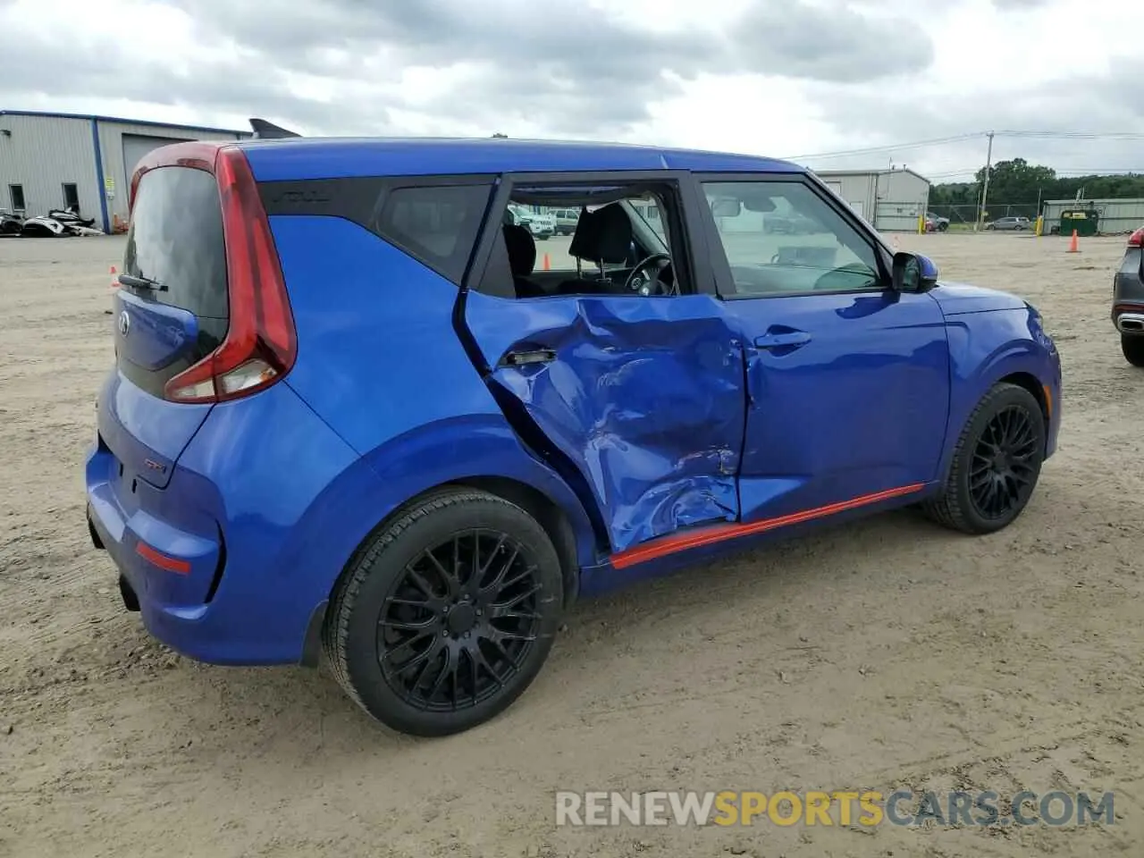 3 fotografías del automóvil dañado KNDJ63AU0L7119684 KIA SOUL 2020