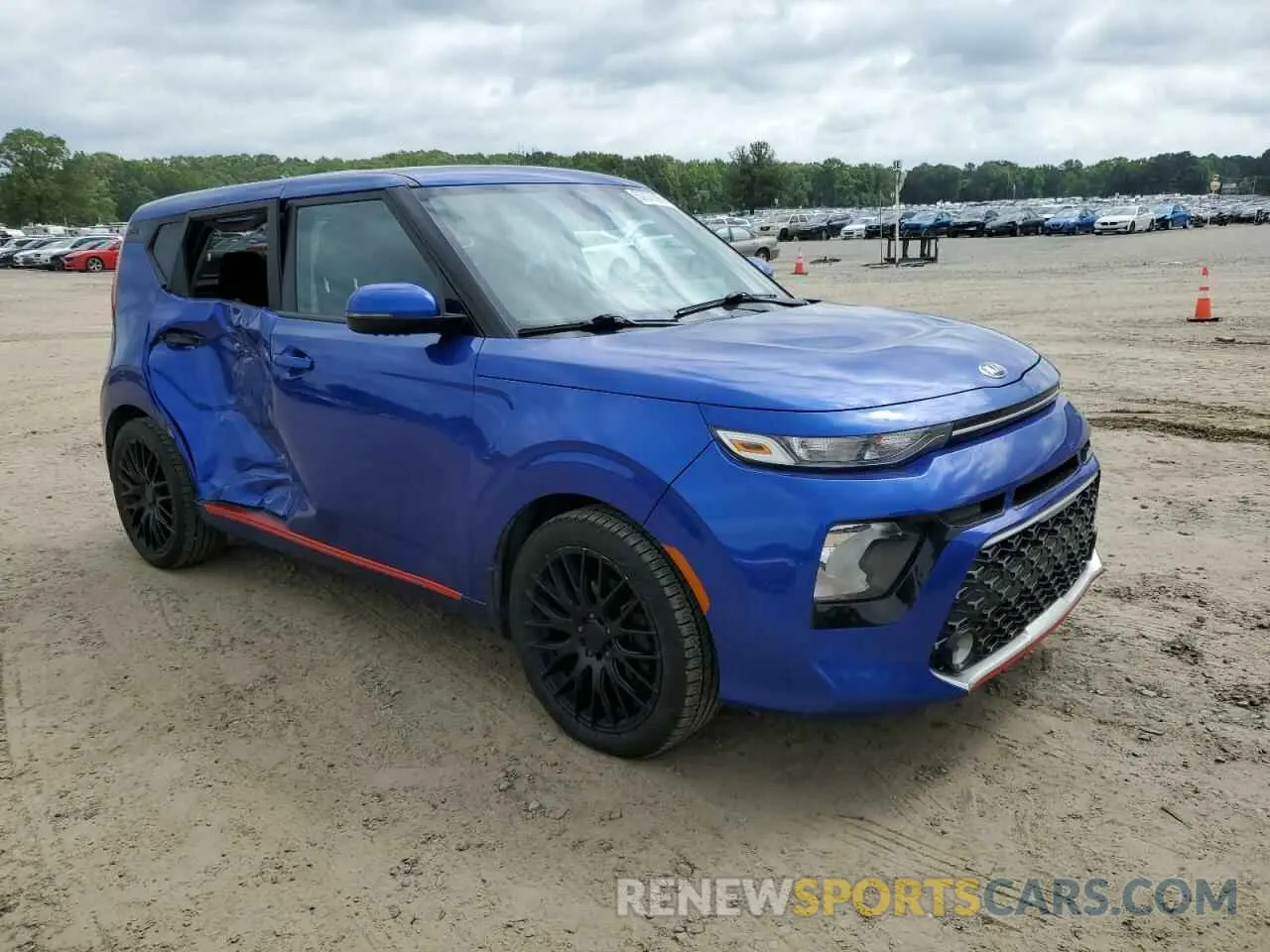 4 fotografías del automóvil dañado KNDJ63AU0L7119684 KIA SOUL 2020