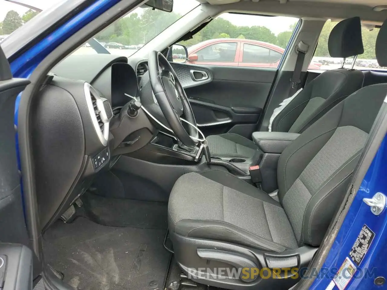 7 fotografías del automóvil dañado KNDJ63AU0L7119684 KIA SOUL 2020