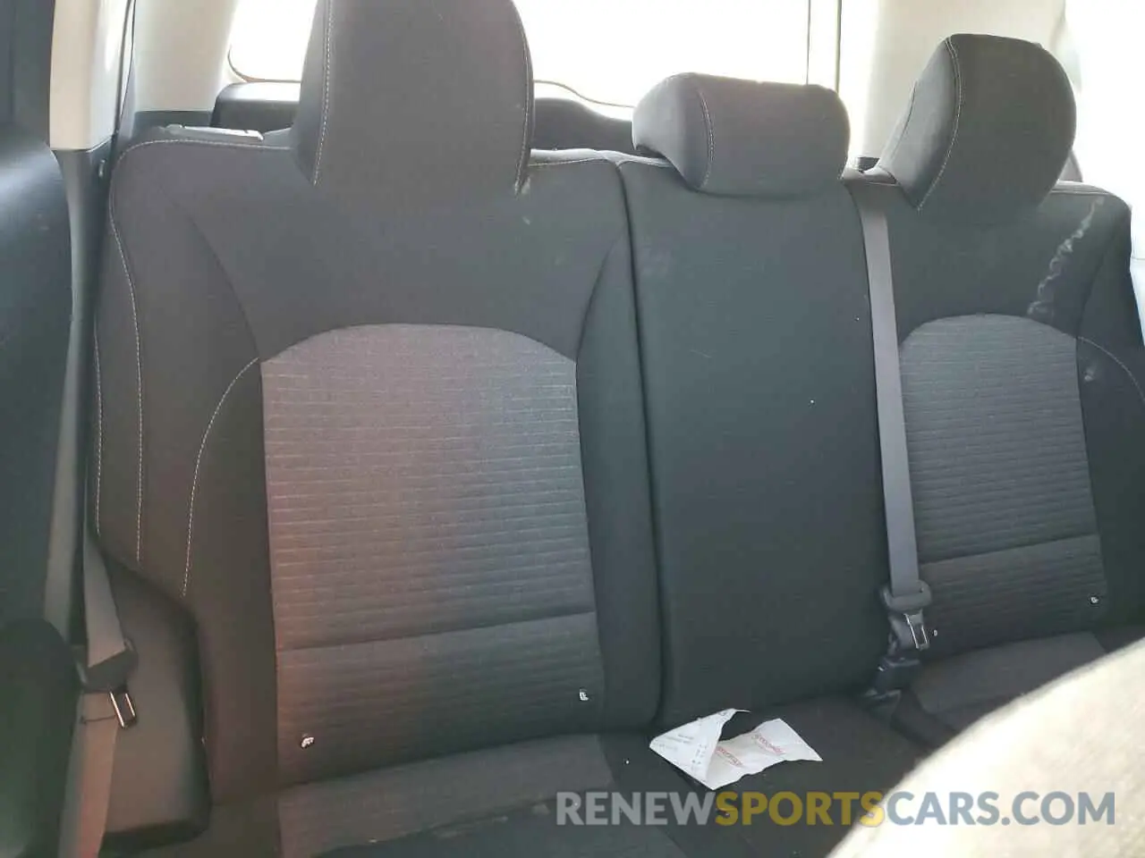 10 fotografías del automóvil dañado KNDJ63AU1L7020551 KIA SOUL 2020