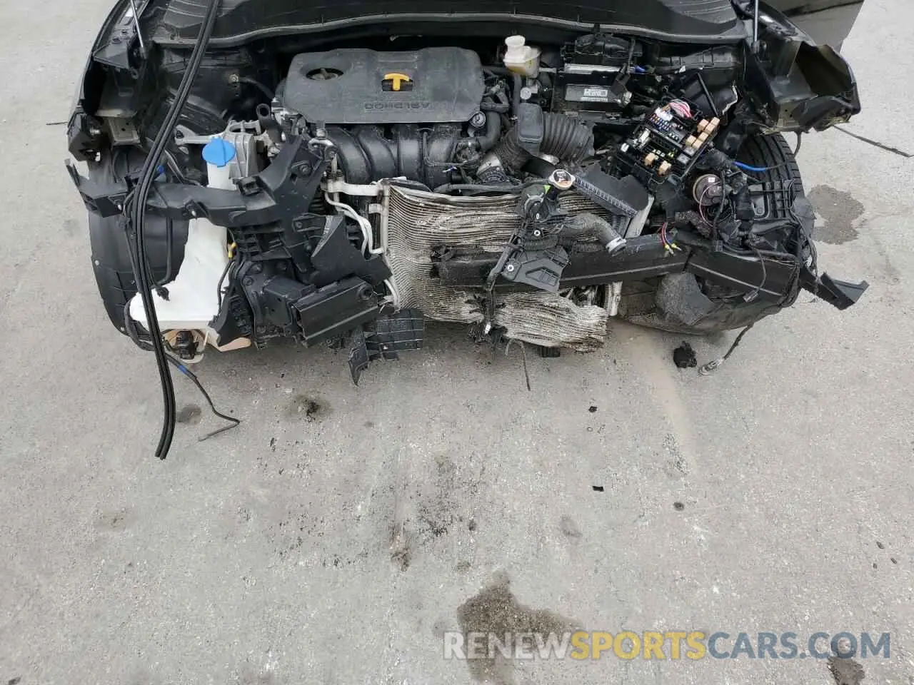 12 fotografías del automóvil dañado KNDJ63AU3L7057004 KIA SOUL 2020