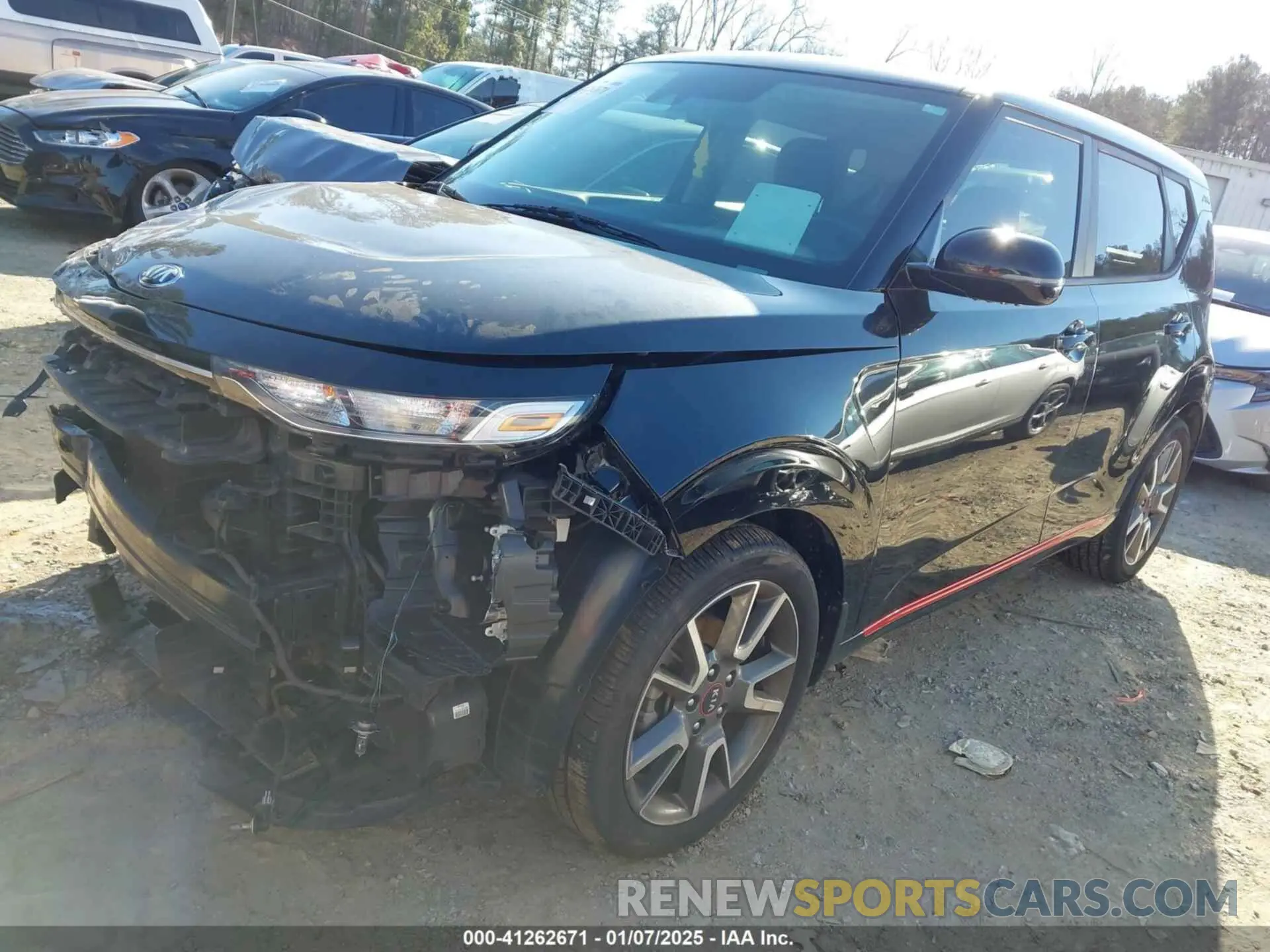 2 fotografías del automóvil dañado KNDJ63AU4L7006806 KIA SOUL 2020