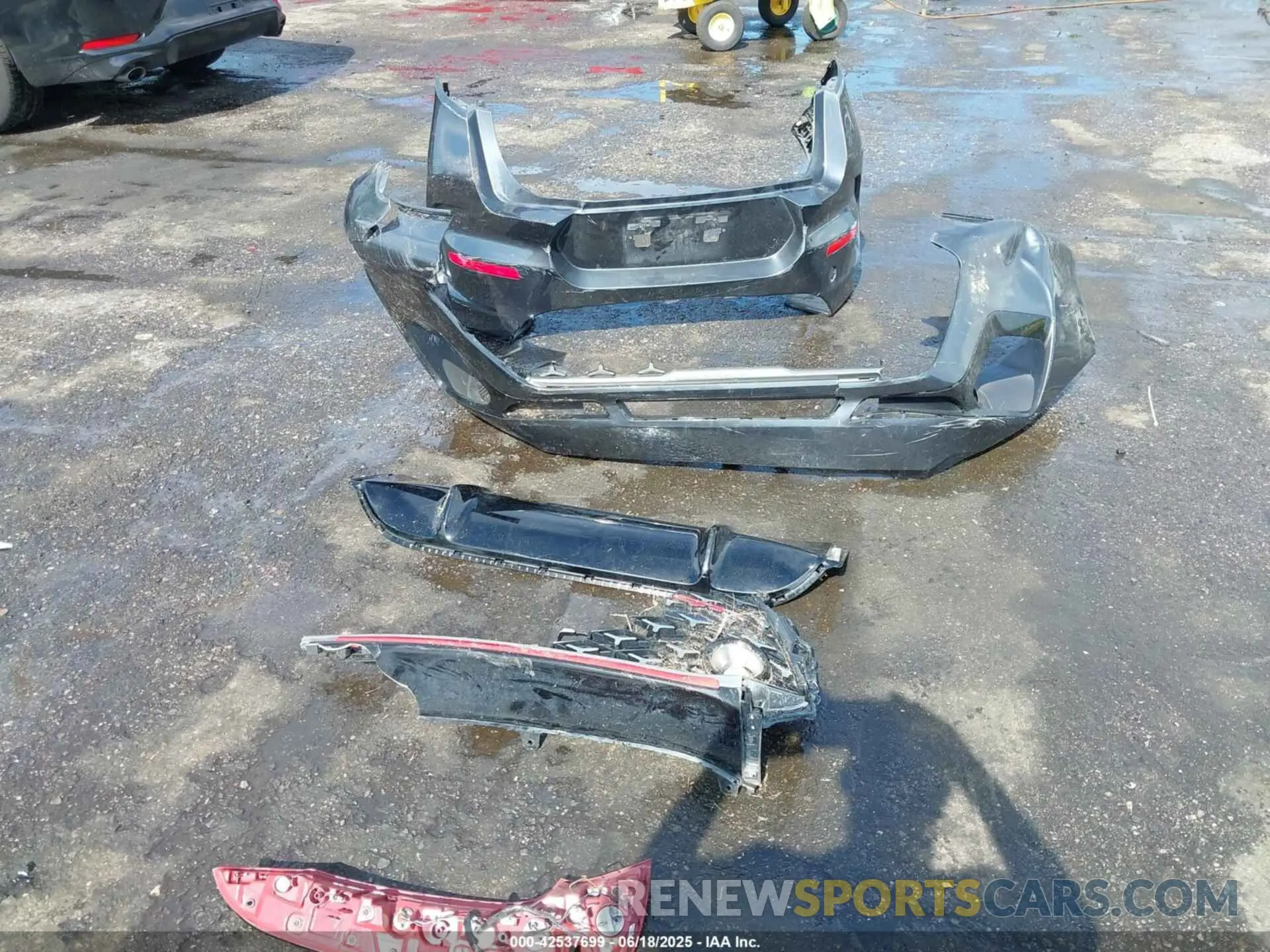 12 fotografías del automóvil dañado KNDJ63AUXL7089948 KIA SOUL 2020