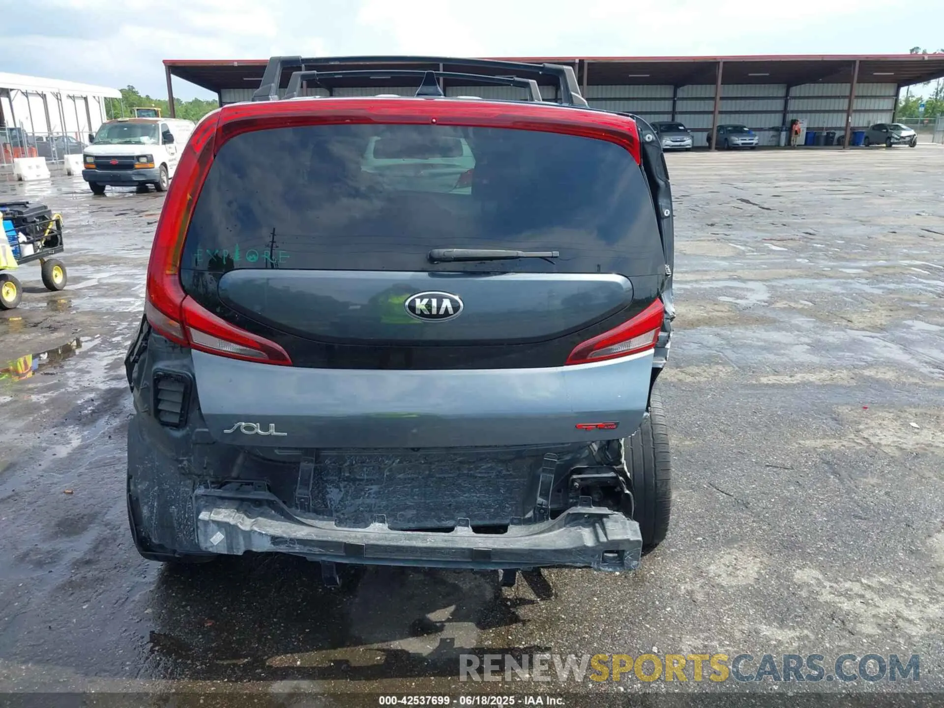17 fotografías del automóvil dañado KNDJ63AUXL7089948 KIA SOUL 2020