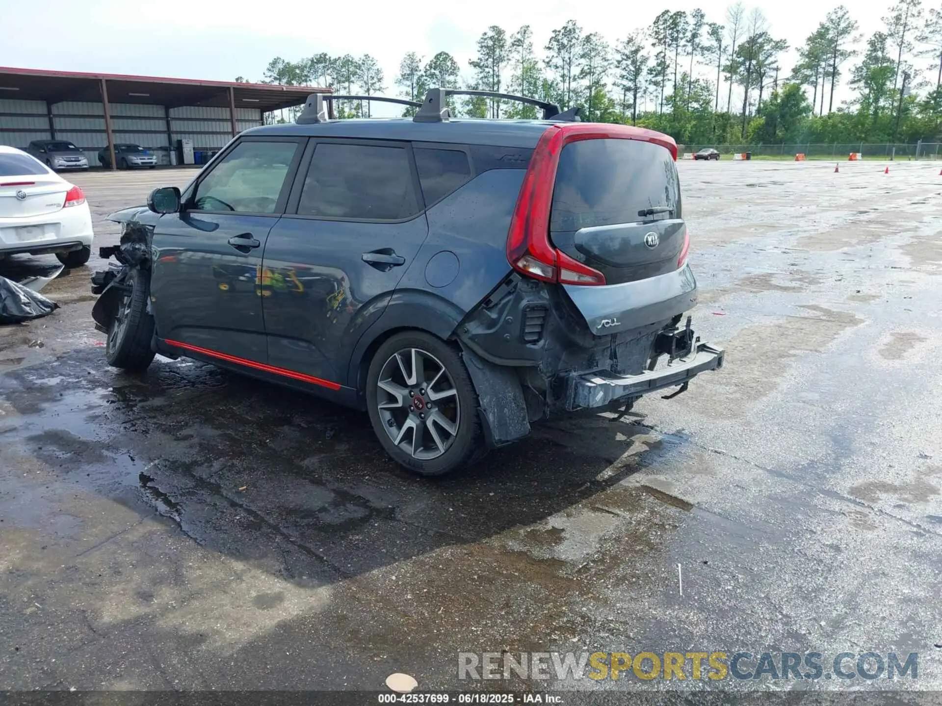 3 fotografías del automóvil dañado KNDJ63AUXL7089948 KIA SOUL 2020