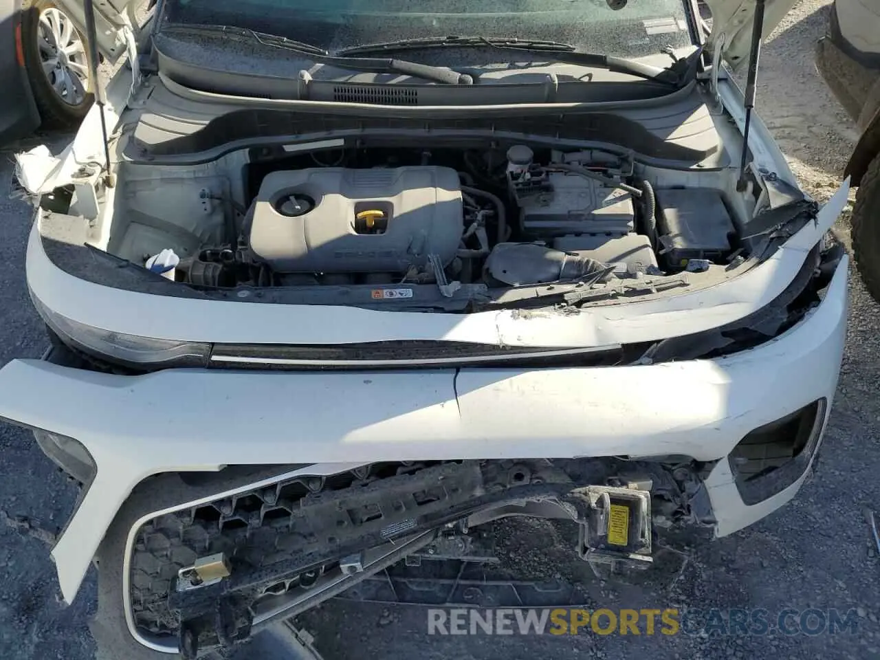 12 fotografías del automóvil dañado KNDJ22AU4M7785065 KIA SOUL 2021