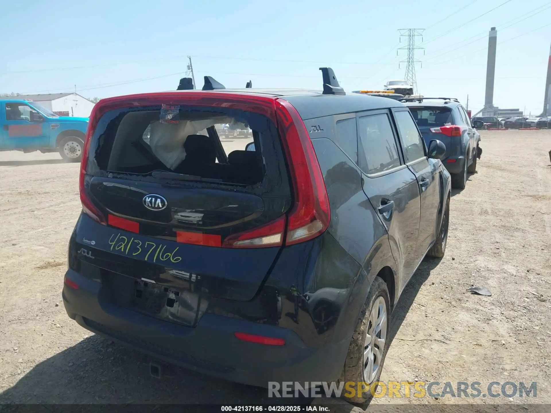 4 fotografías del automóvil dañado KNDJ22AU9M7757617 KIA SOUL 2021