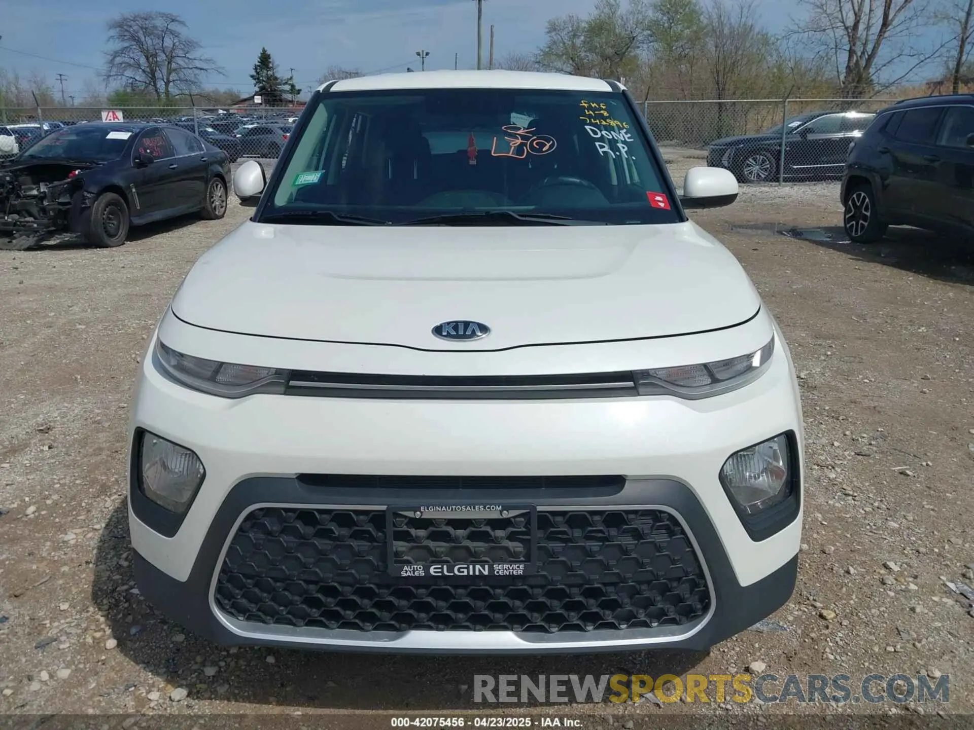 11 fotografías del automóvil dañado KNDJ23AU0M7742896 KIA SOUL 2021