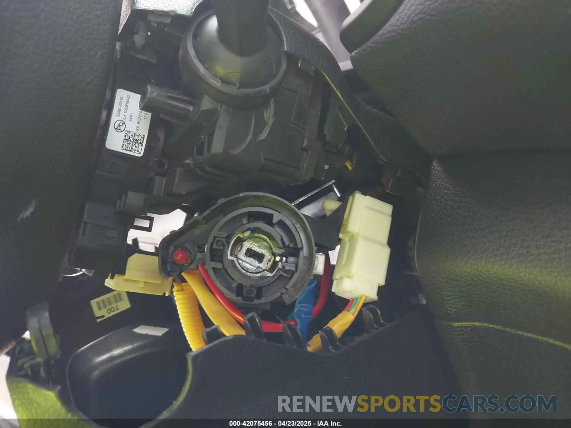 16 fotografías del automóvil dañado KNDJ23AU0M7742896 KIA SOUL 2021
