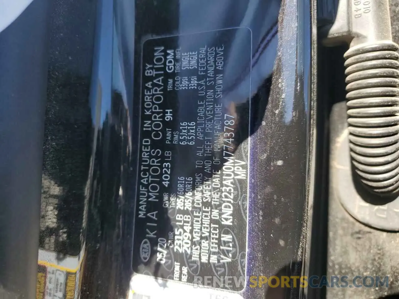 13 fotografías del automóvil dañado KNDJ23AU0M7743787 KIA SOUL 2021