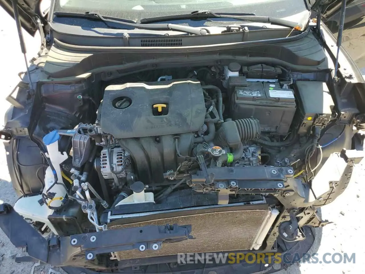 12 fotografías del automóvil dañado KNDJ23AU0M7755518 KIA SOUL 2021