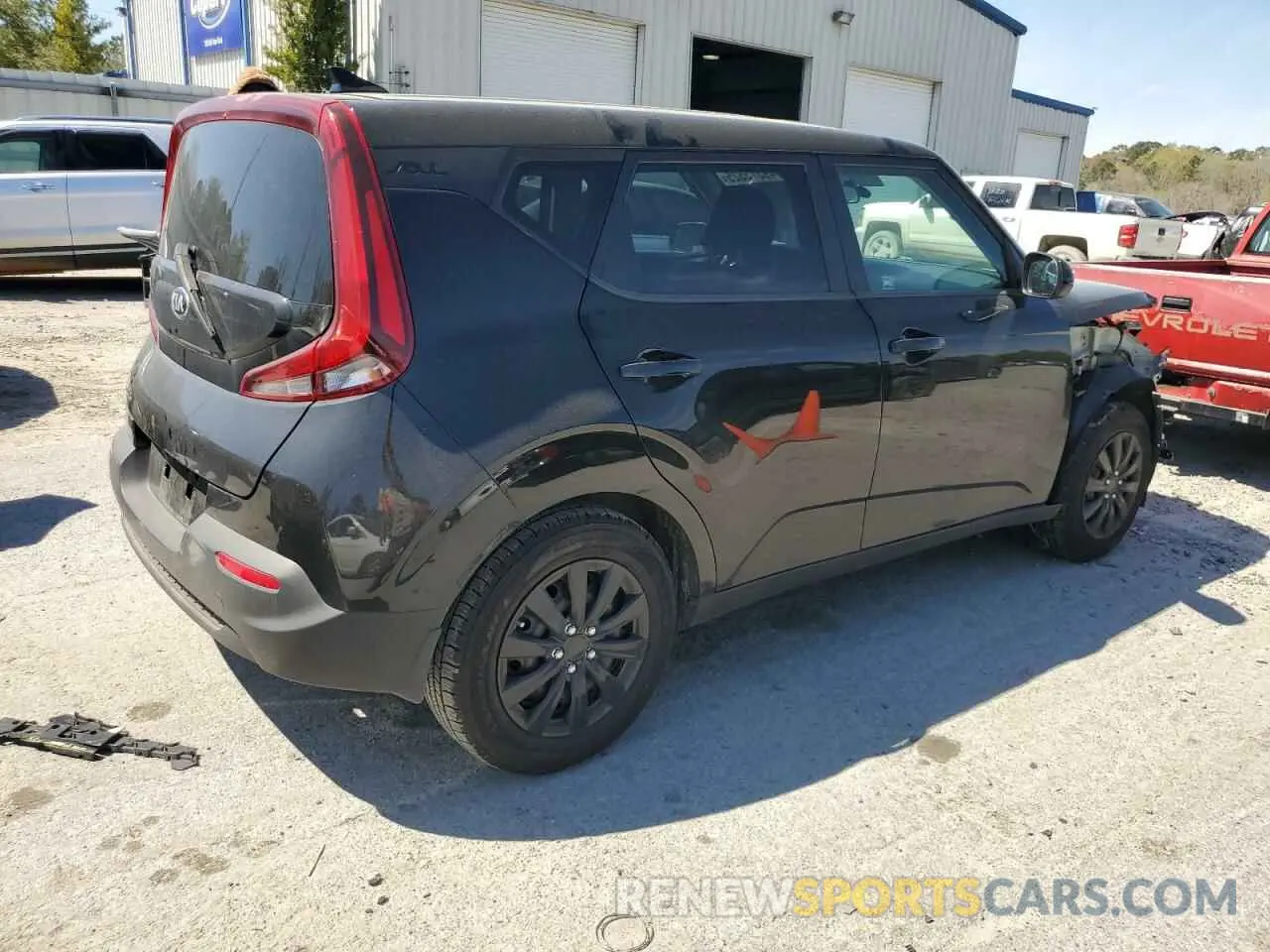 3 fotografías del automóvil dañado KNDJ23AU0M7755518 KIA SOUL 2021