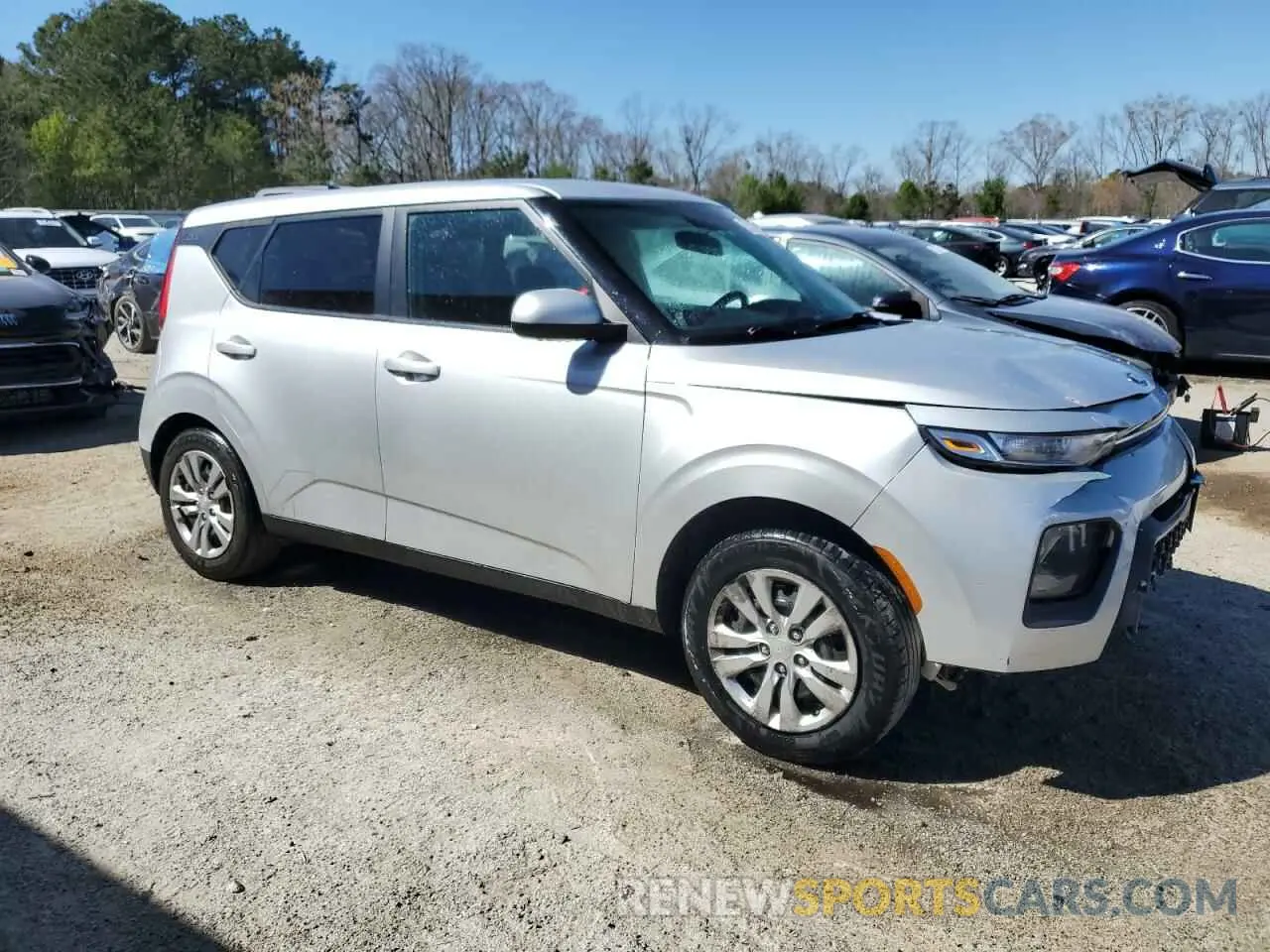 4 fotografías del automóvil dañado KNDJ23AU0M7760492 KIA SOUL 2021