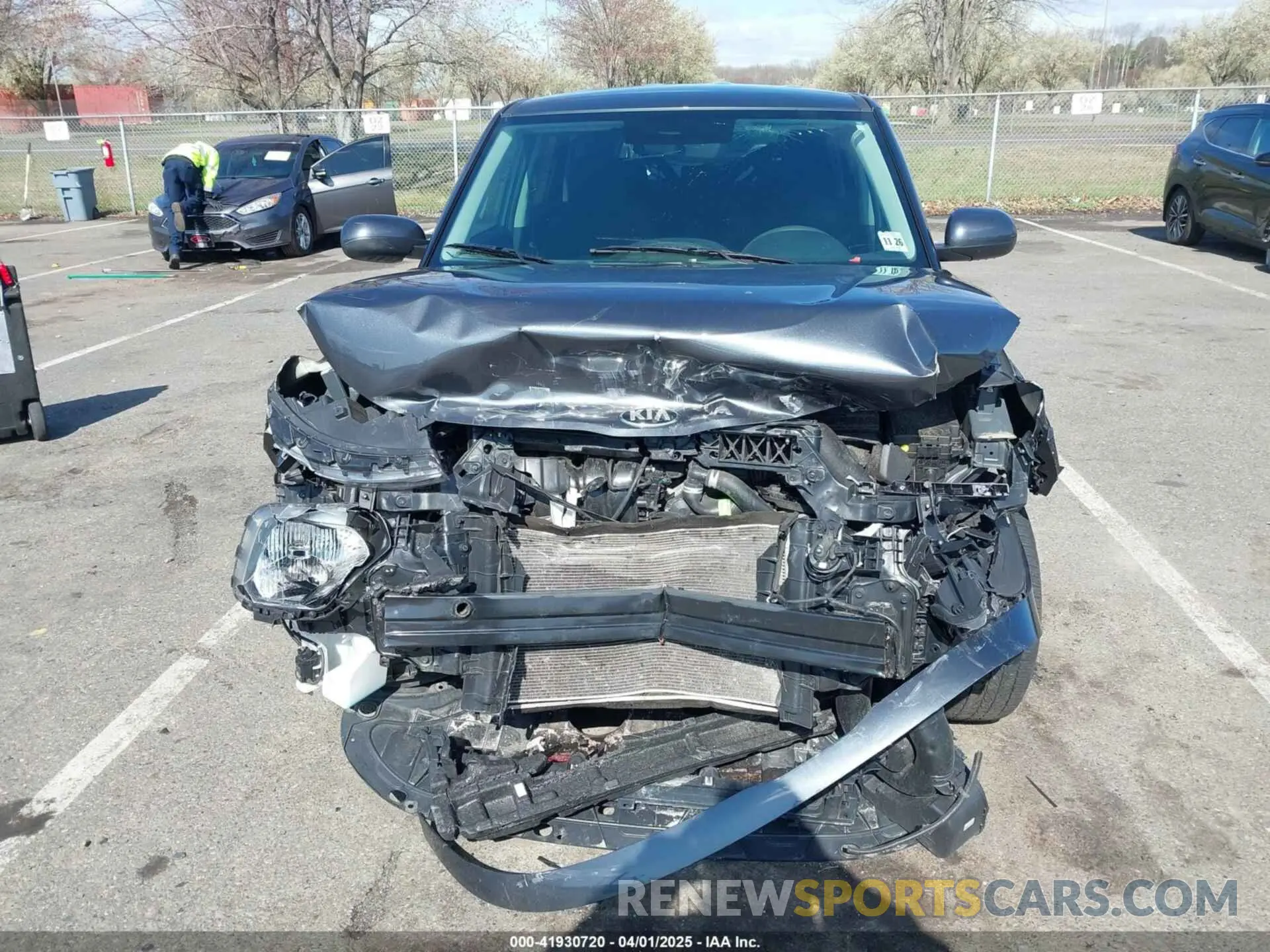 11 fotografías del automóvil dañado KNDJ23AU0M7769516 KIA SOUL 2021