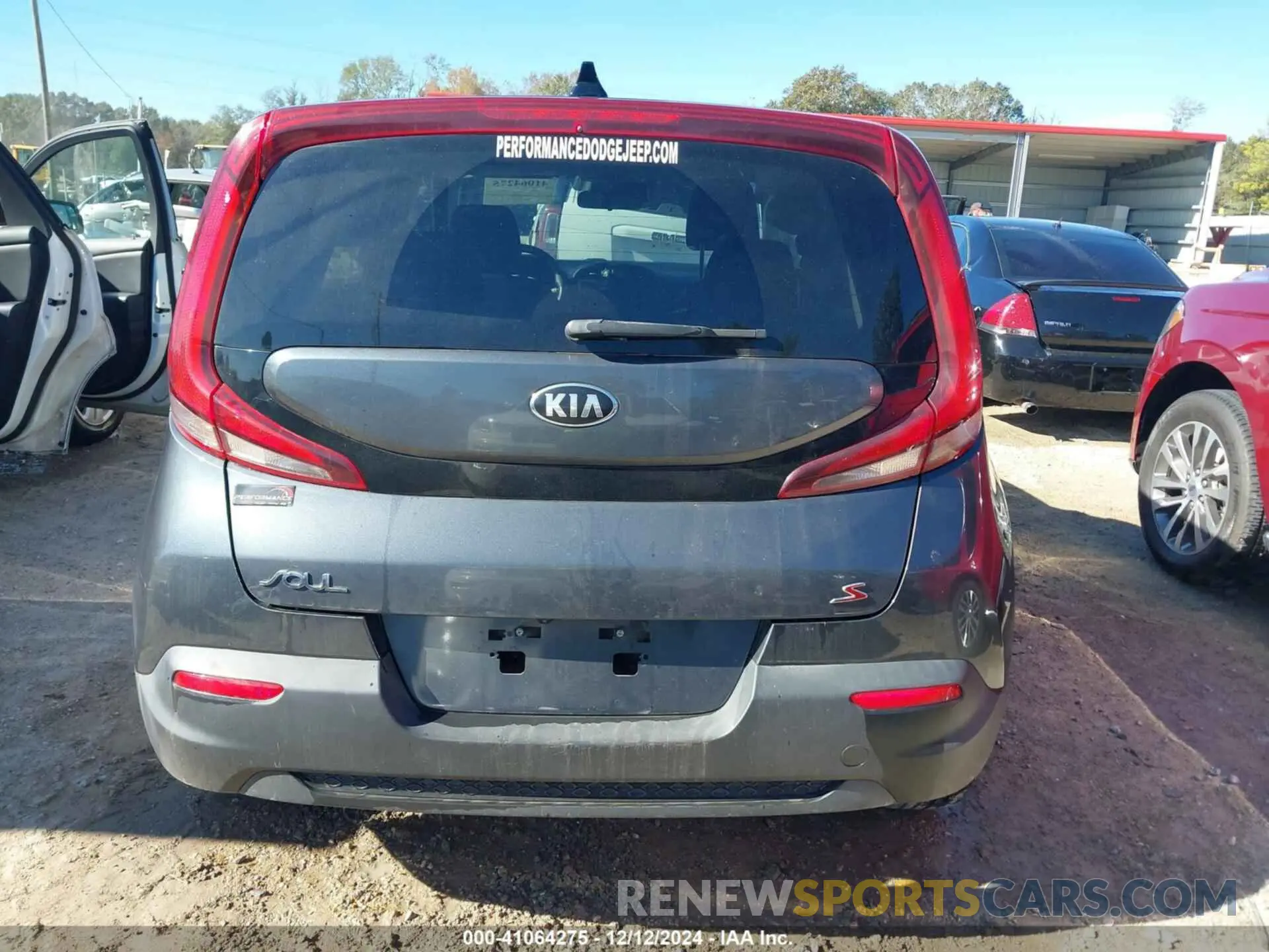 16 fotografías del automóvil dañado KNDJ23AU0M7772738 KIA SOUL 2021
