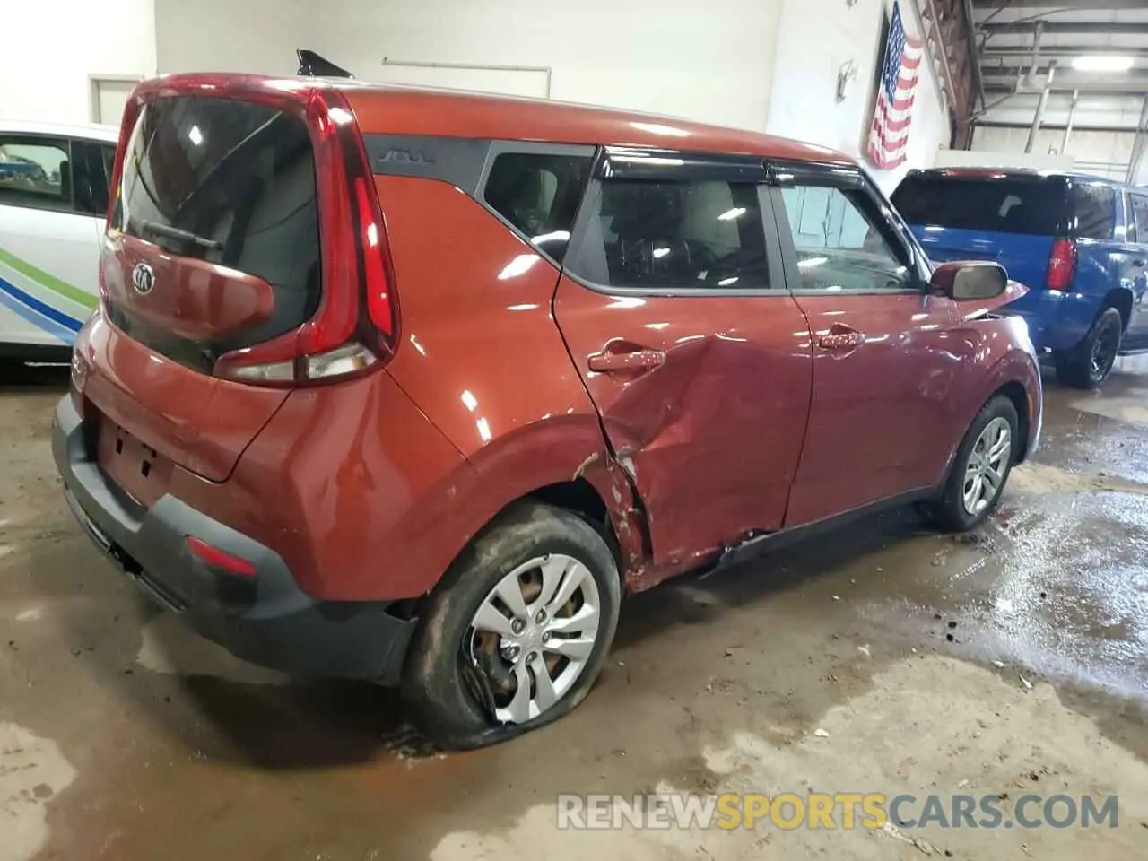 3 fotografías del automóvil dañado KNDJ23AU0M7780113 KIA SOUL 2021