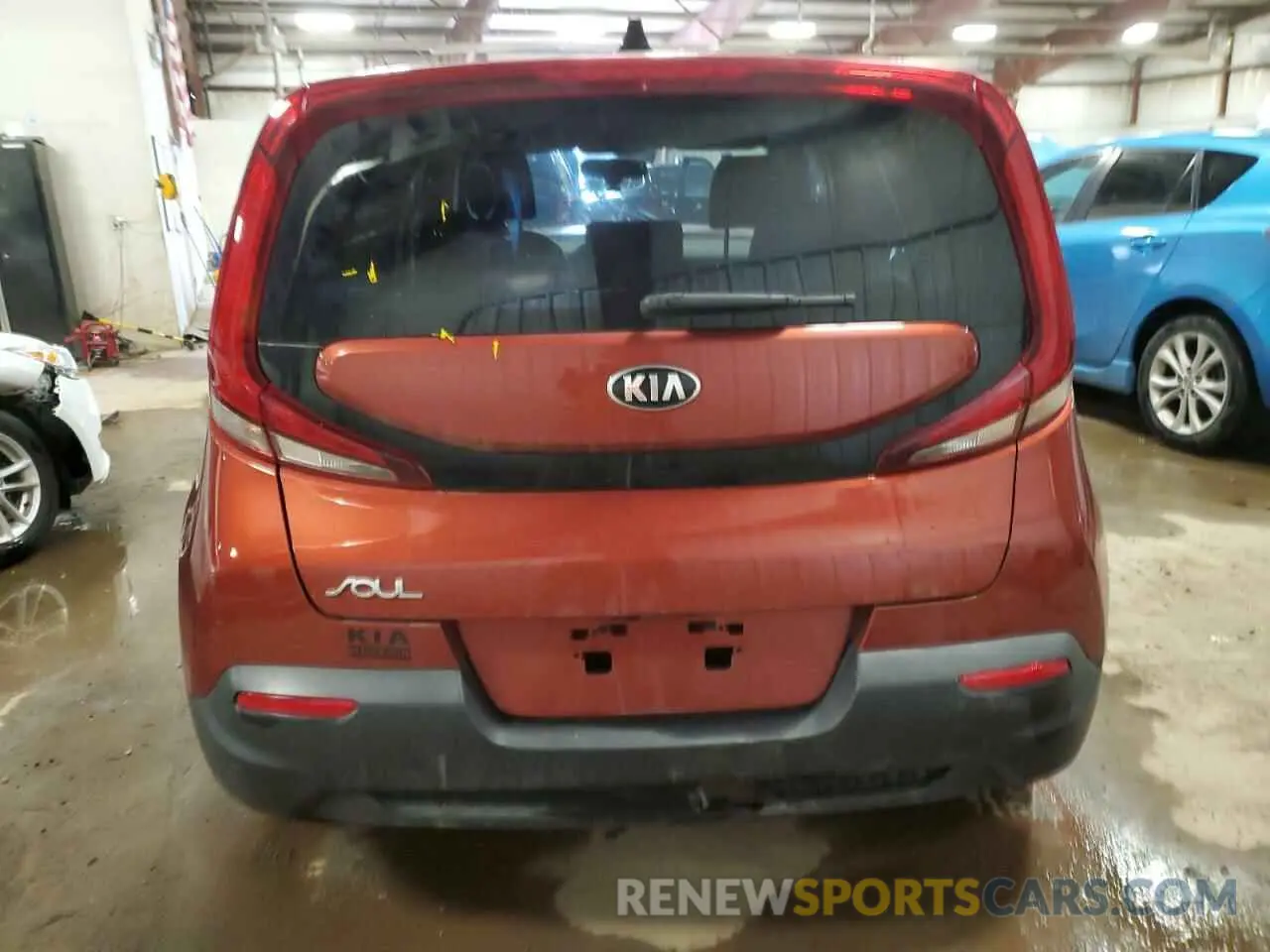 6 fotografías del automóvil dañado KNDJ23AU0M7780113 KIA SOUL 2021