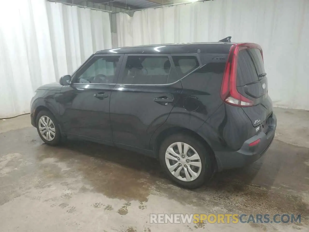 2 fotografías del automóvil dañado KNDJ23AU0M7786252 KIA SOUL 2021