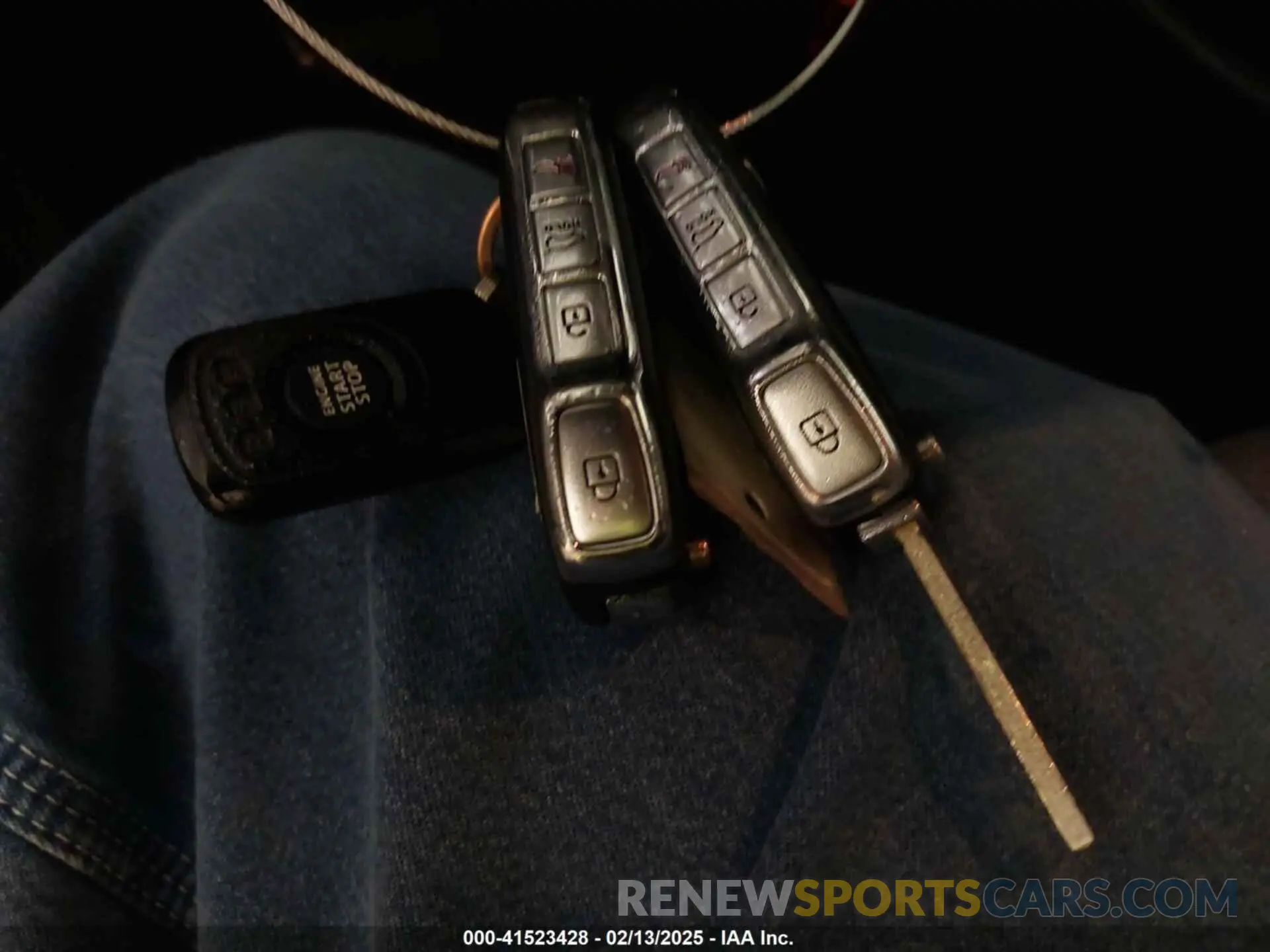 11 fotografías del automóvil dañado KNDJ23AU1M7129377 KIA SOUL 2021
