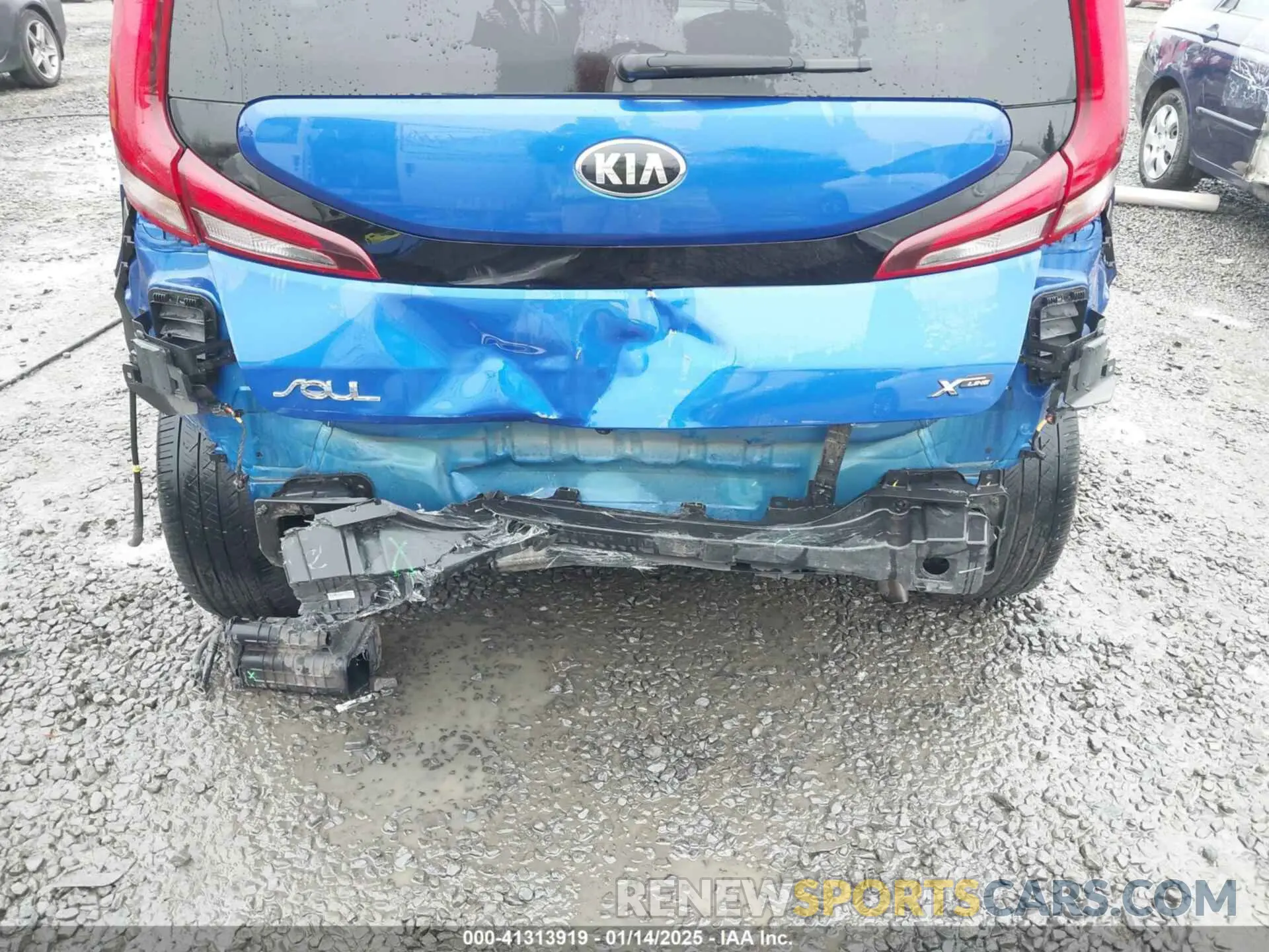 19 fotografías del automóvil dañado KNDJ23AU1M7133364 KIA SOUL 2021