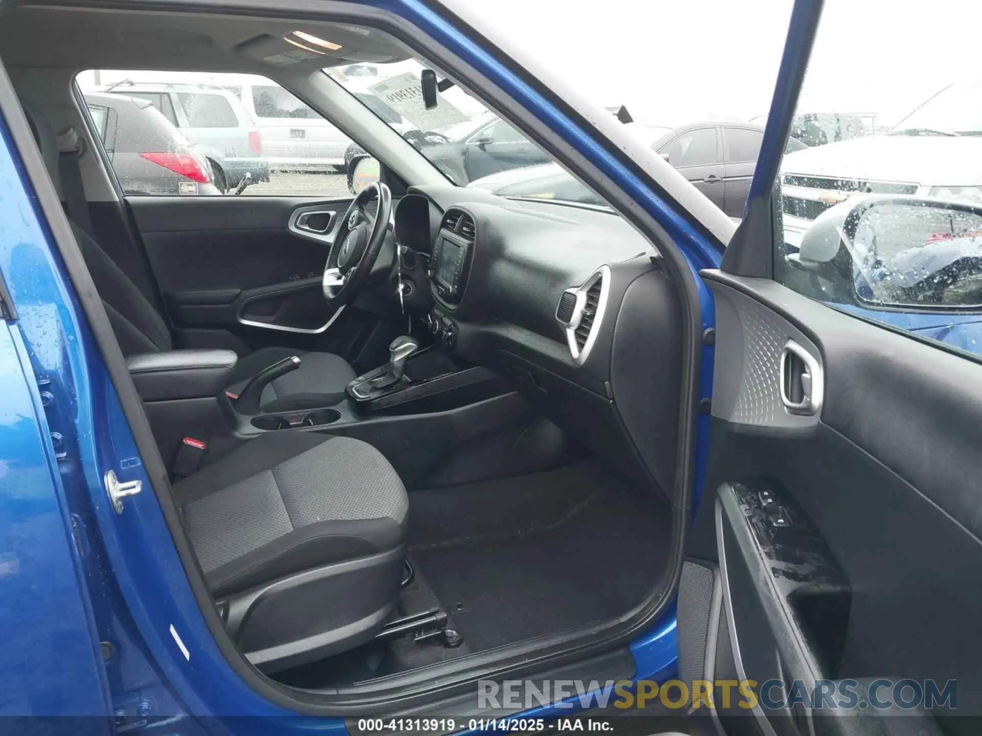 5 fotografías del automóvil dañado KNDJ23AU1M7133364 KIA SOUL 2021