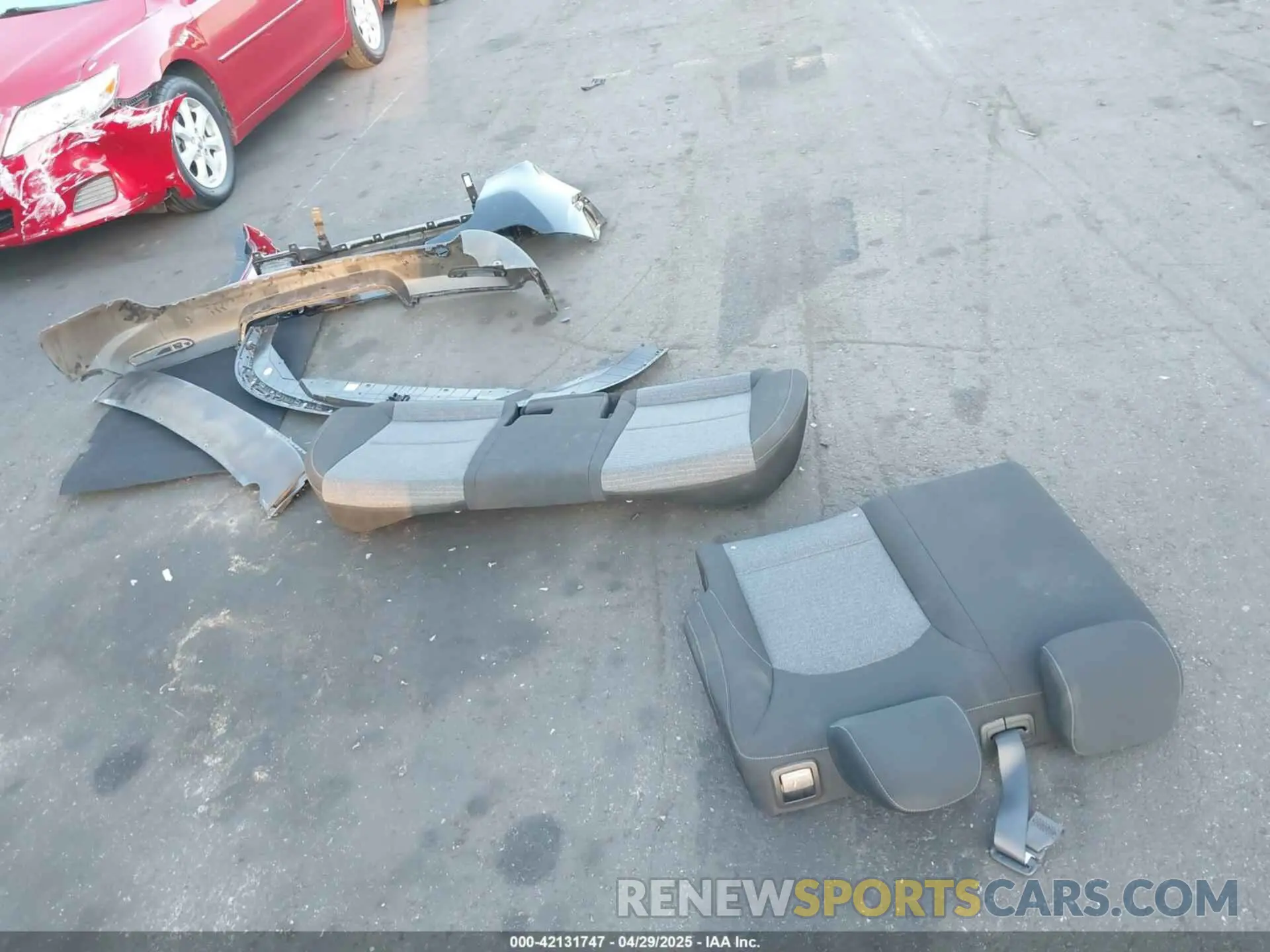 12 fotografías del automóvil dañado KNDJ23AU1M7758301 KIA SOUL 2021
